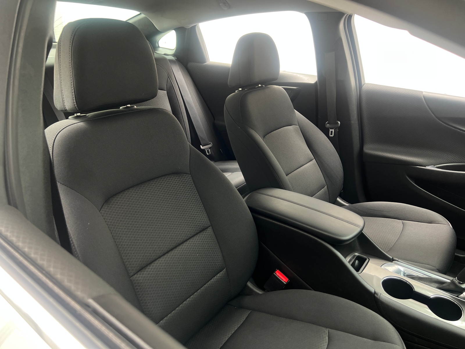 Thumbnail: 2016 Chevrolet Malibu - 2