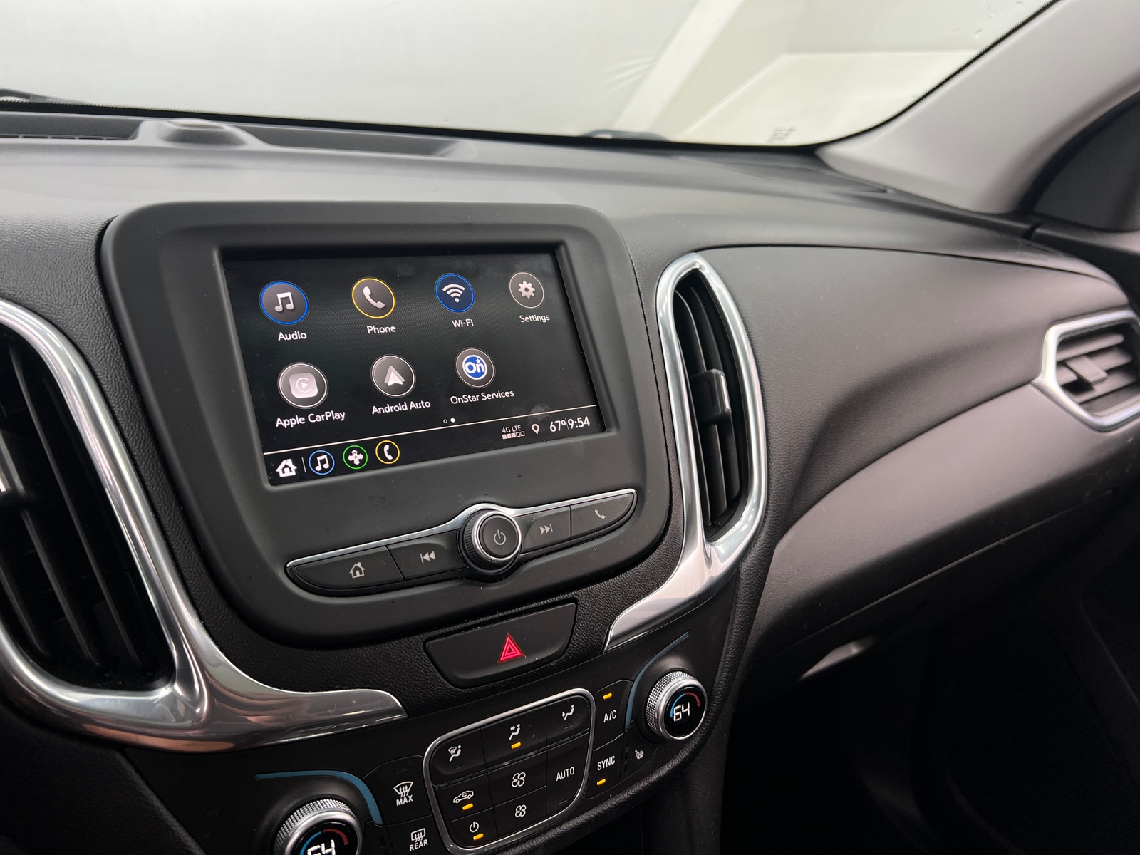 Thumbnail: 2020 Chevrolet Equinox - 4