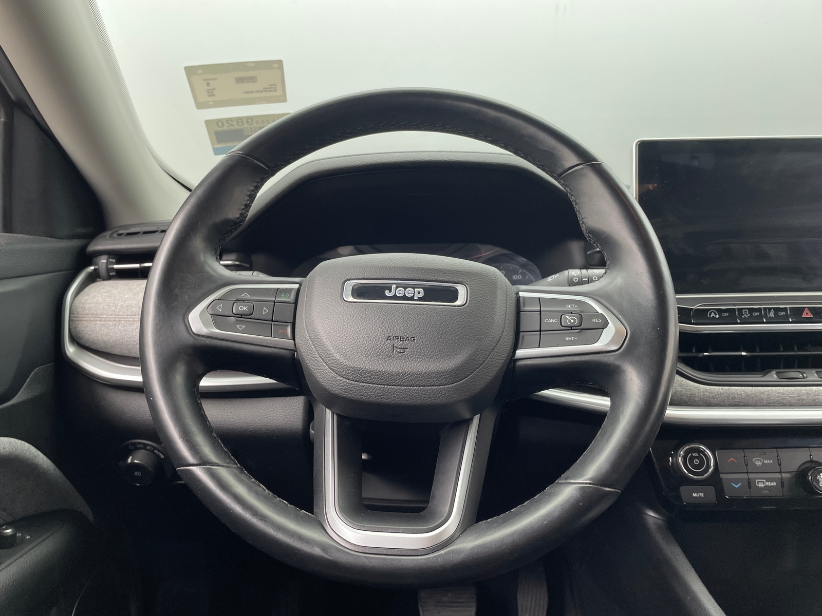 Thumbnail: 2022 Jeep Compass - 4