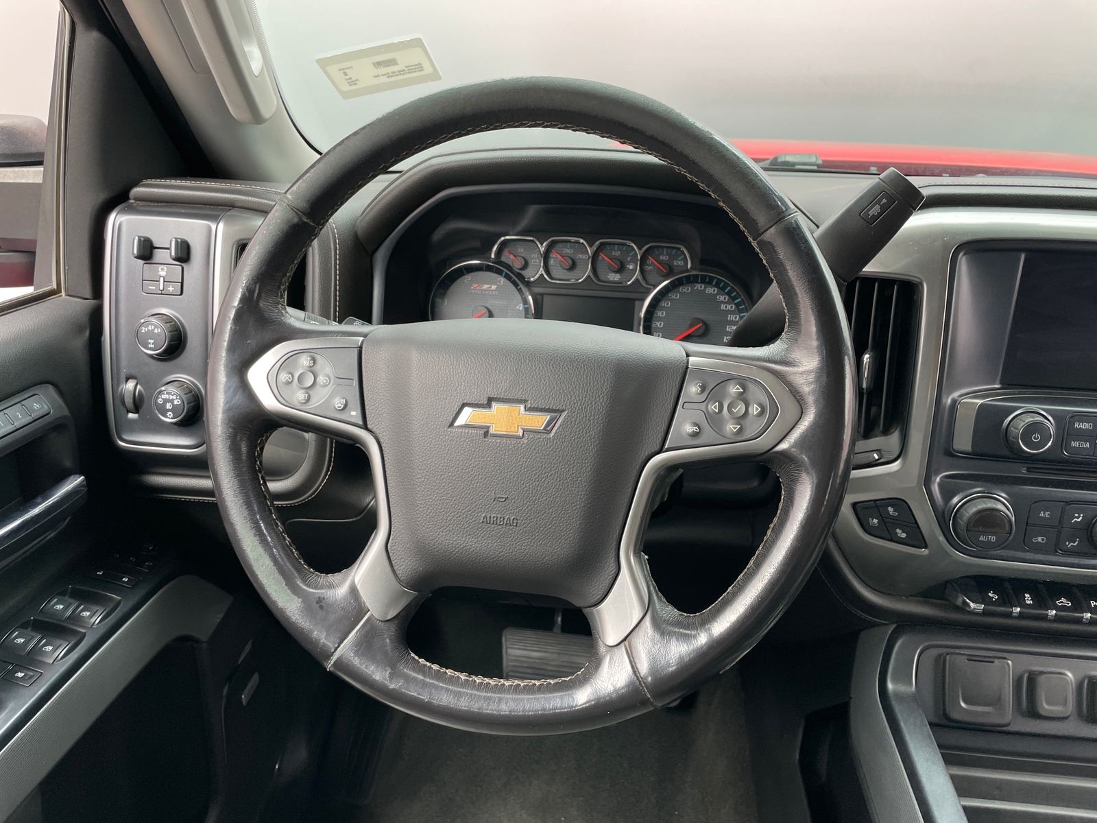 Thumbnail: 2018 Chevrolet Silverado 2500 - 4