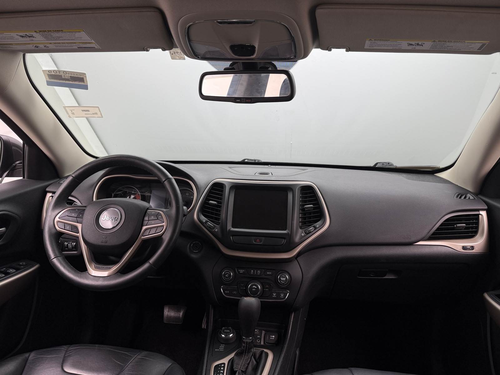 Thumbnail: 2017 Jeep Cherokee - 2