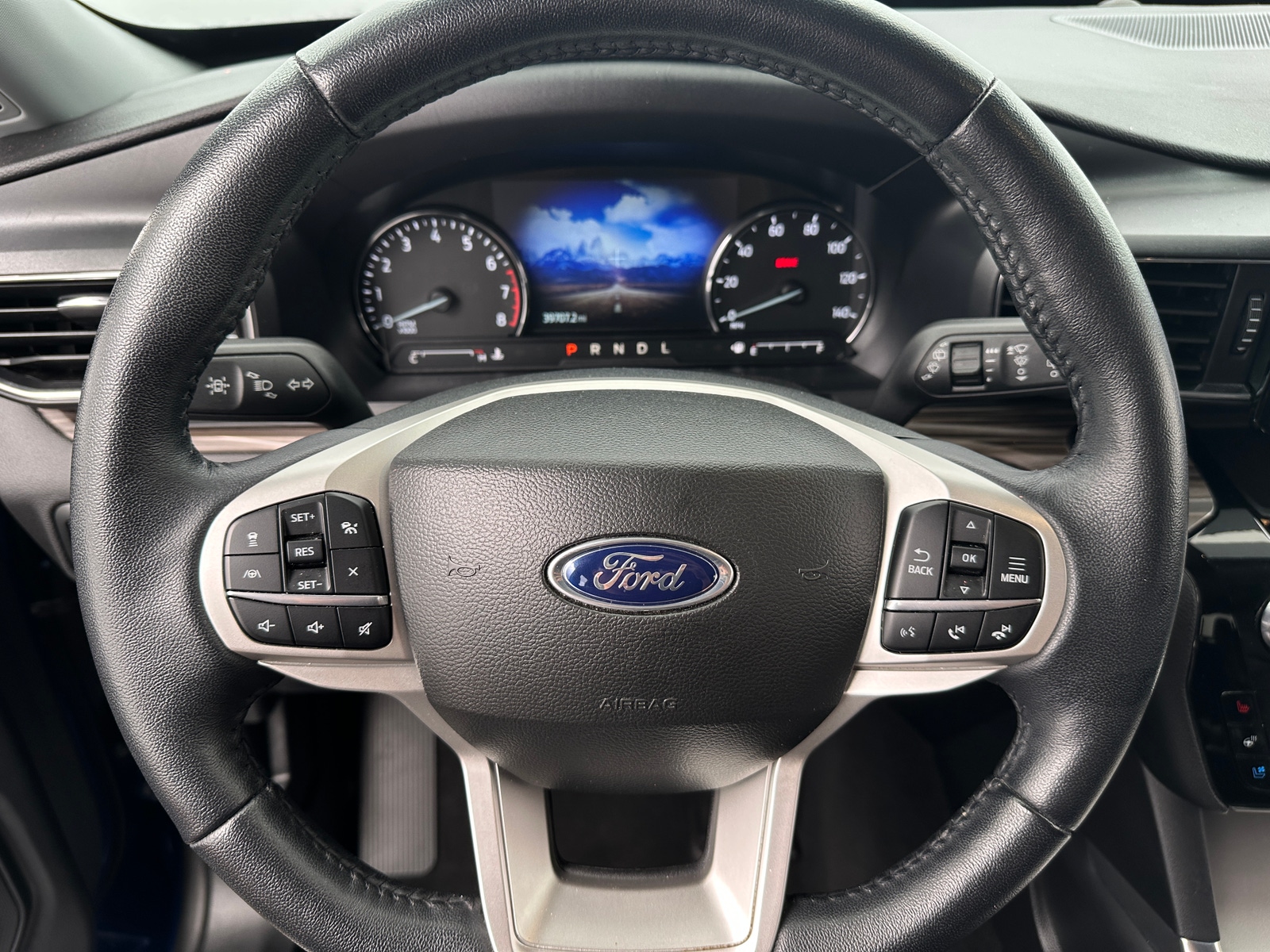 Thumbnail: 2023 Ford Explorer - 4