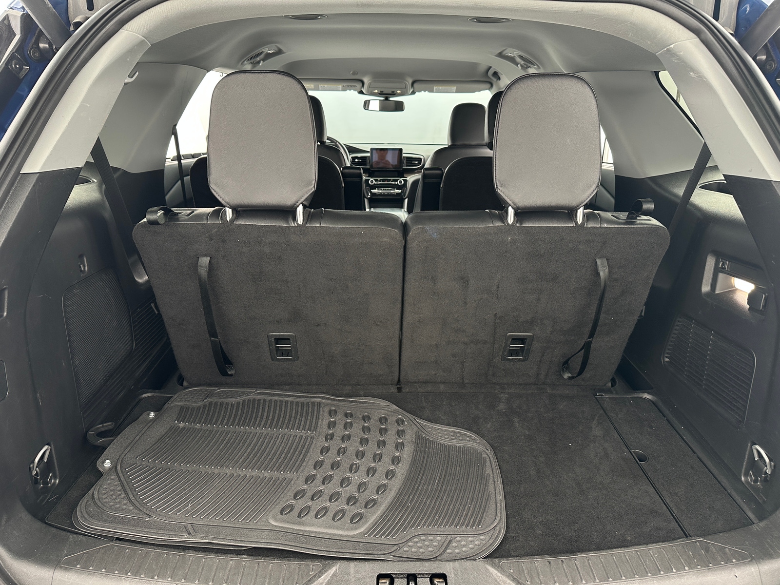 Thumbnail: 2023 Ford Explorer - 6