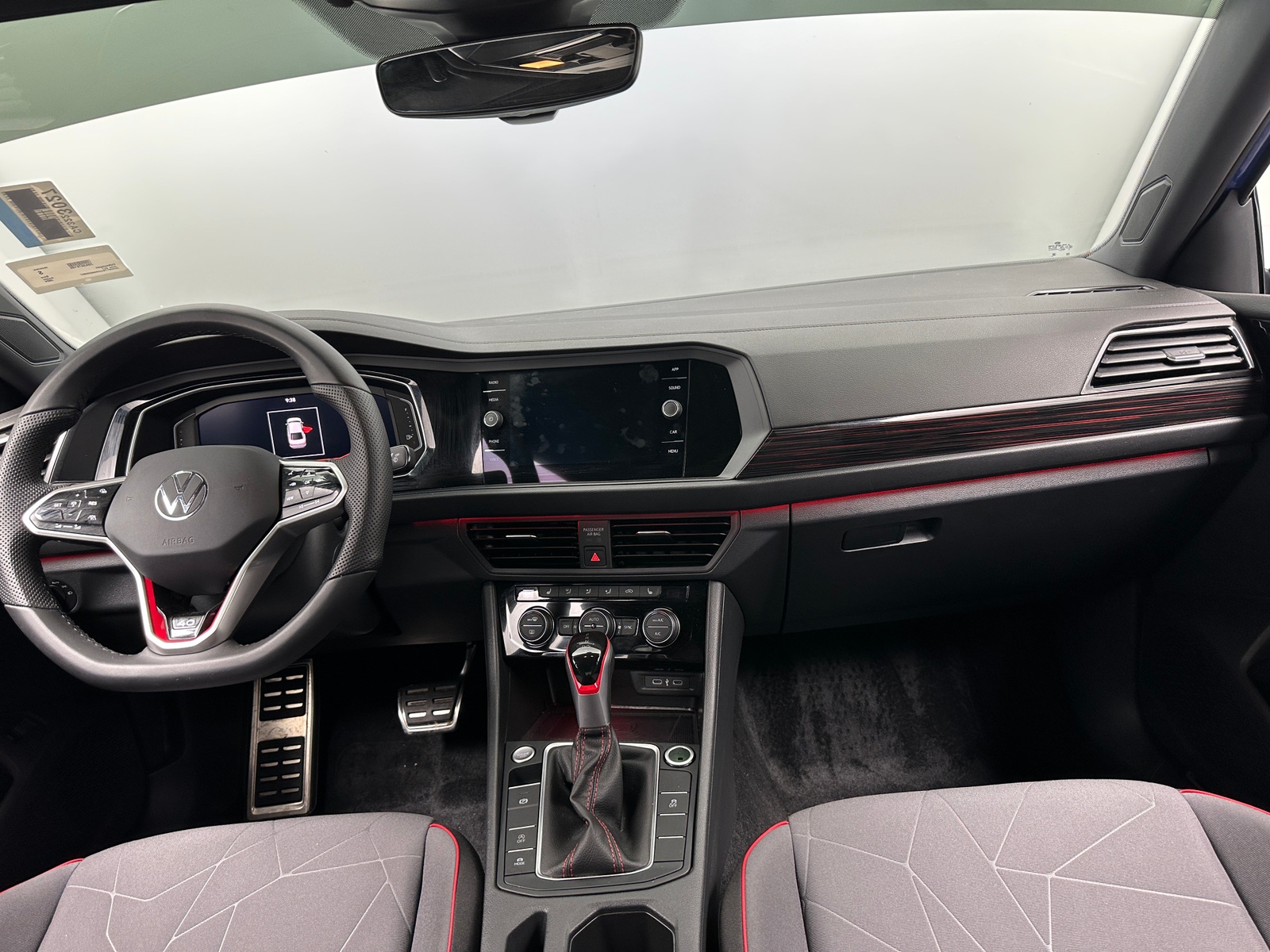 Thumbnail: 2024 Volkswagen Jetta - 3