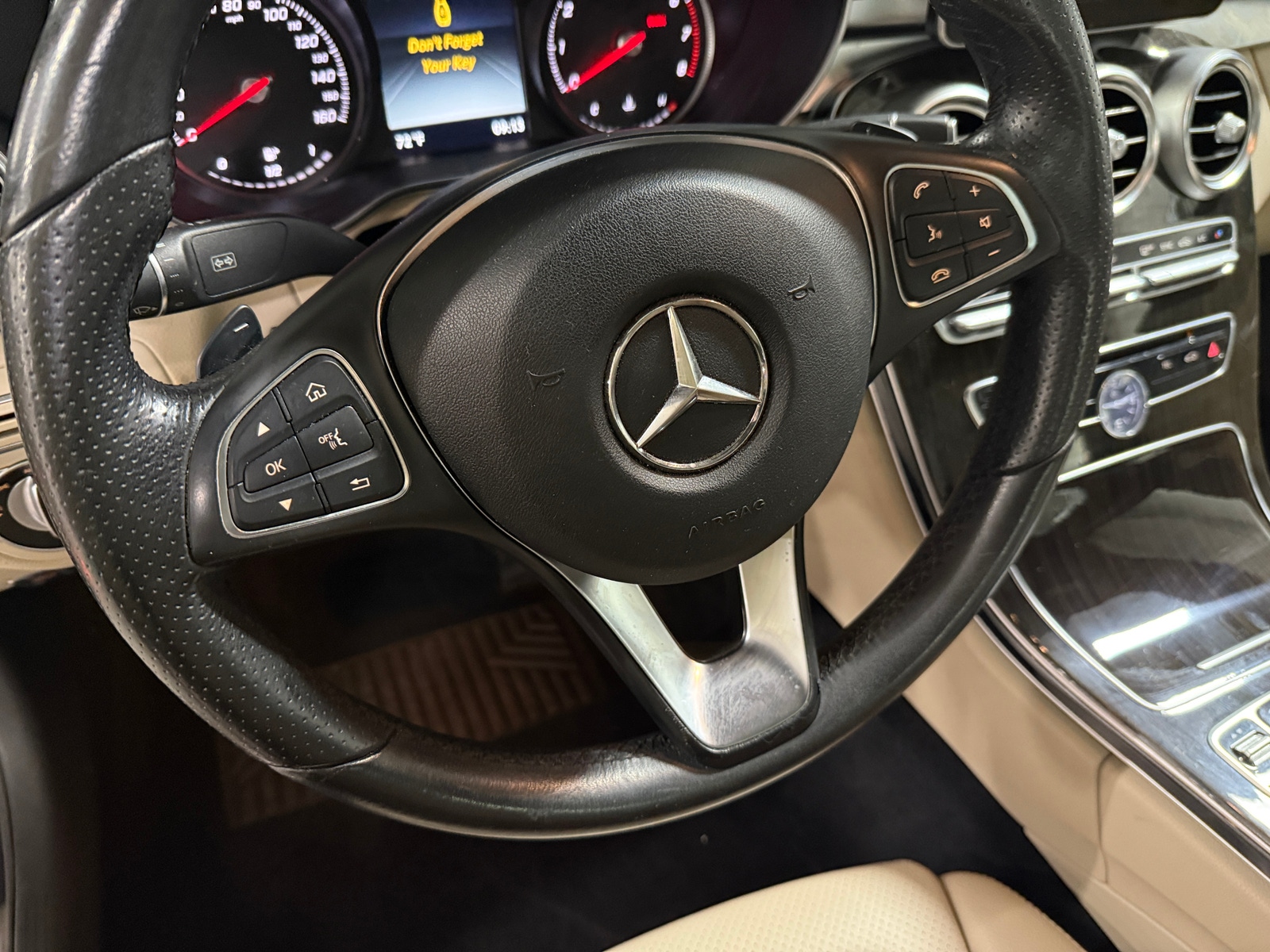 Thumbnail: 2018 Mercedes-Benz C-Class - 4