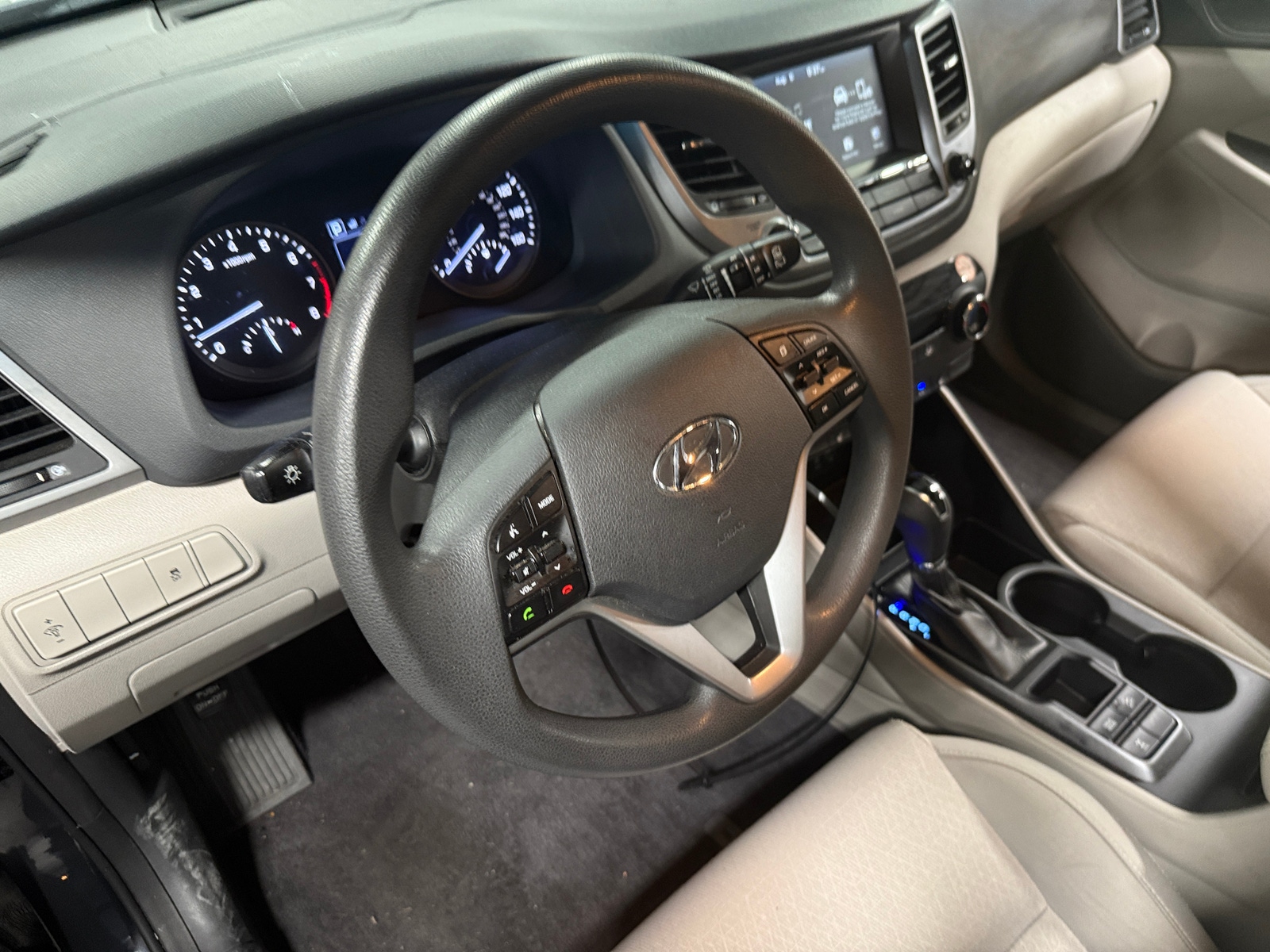 Thumbnail: 2018 Hyundai Tucson - 5