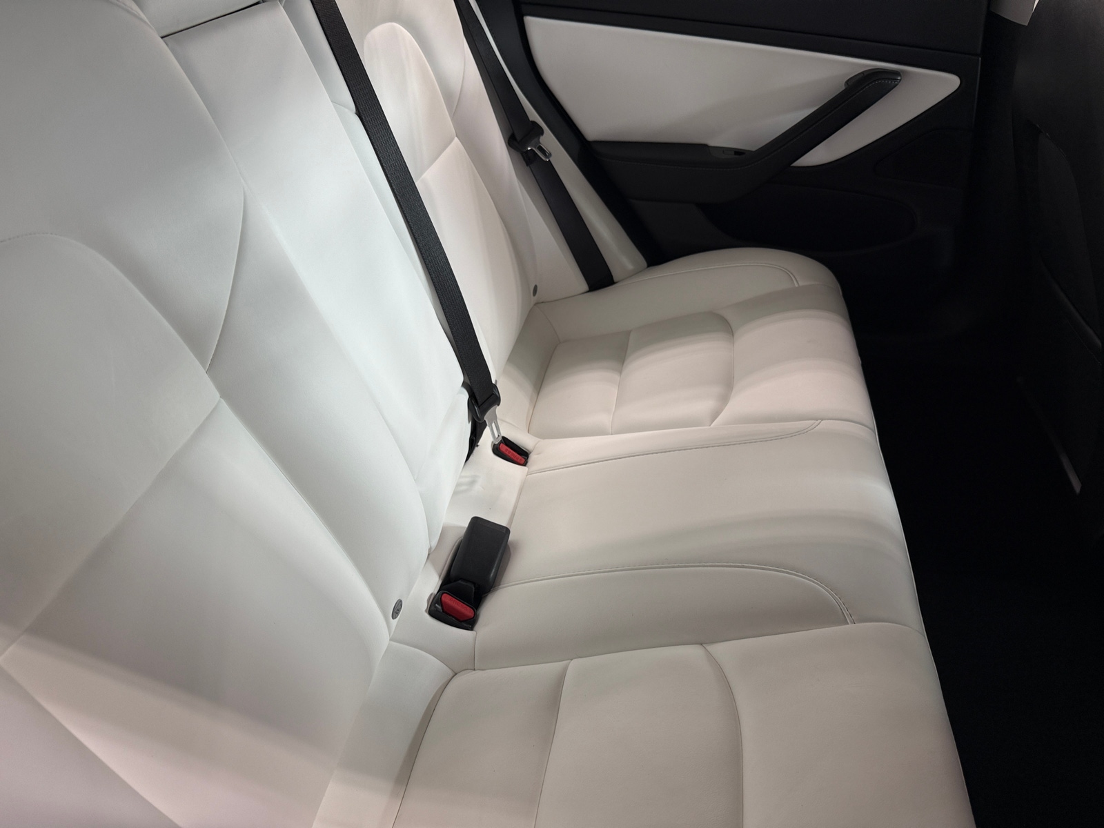 Thumbnail: 2020 Tesla Model 3 - 5
