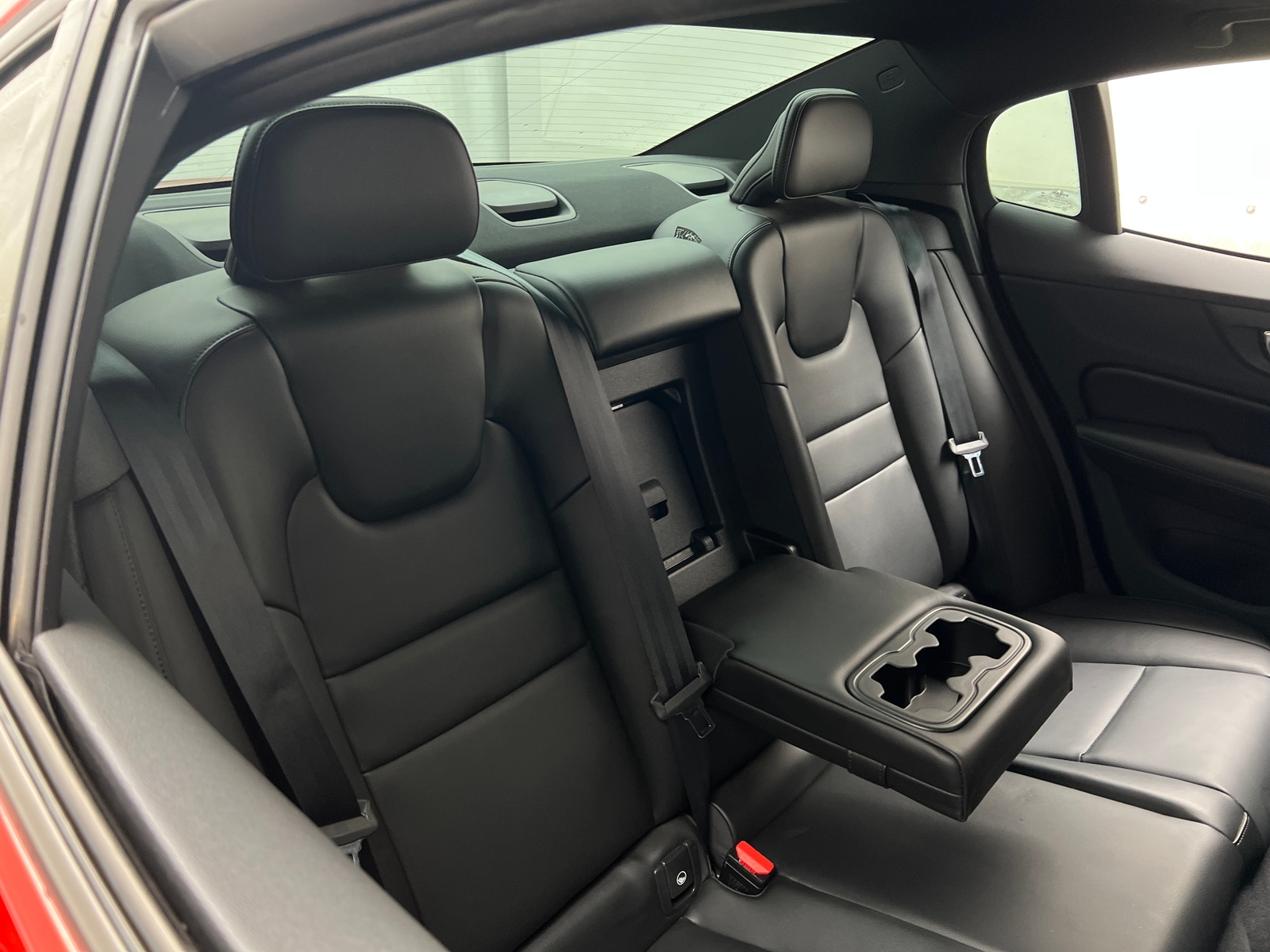 Thumbnail: 2020 Volvo S60 - 5