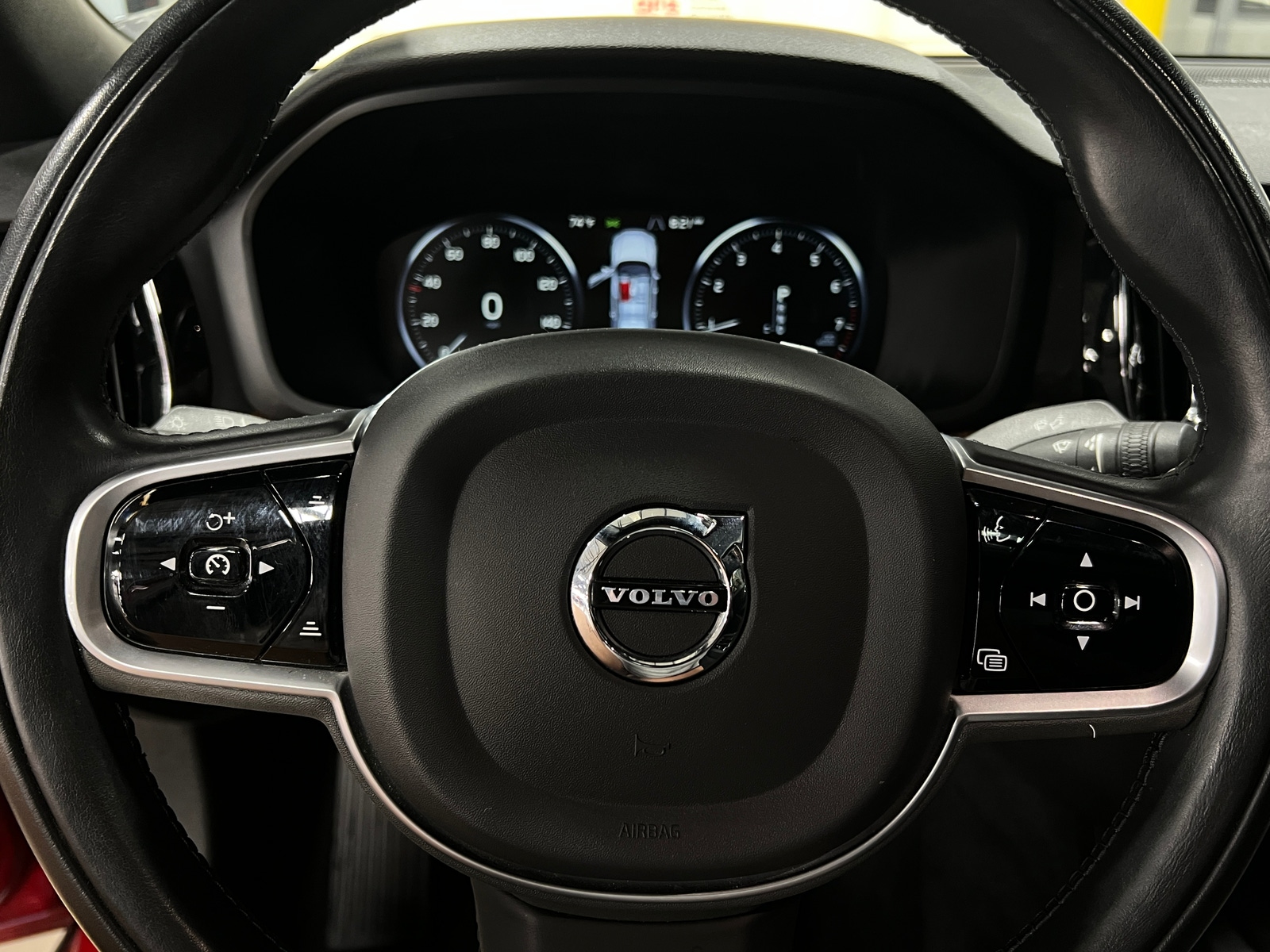 Thumbnail: 2020 Volvo S60 - 4
