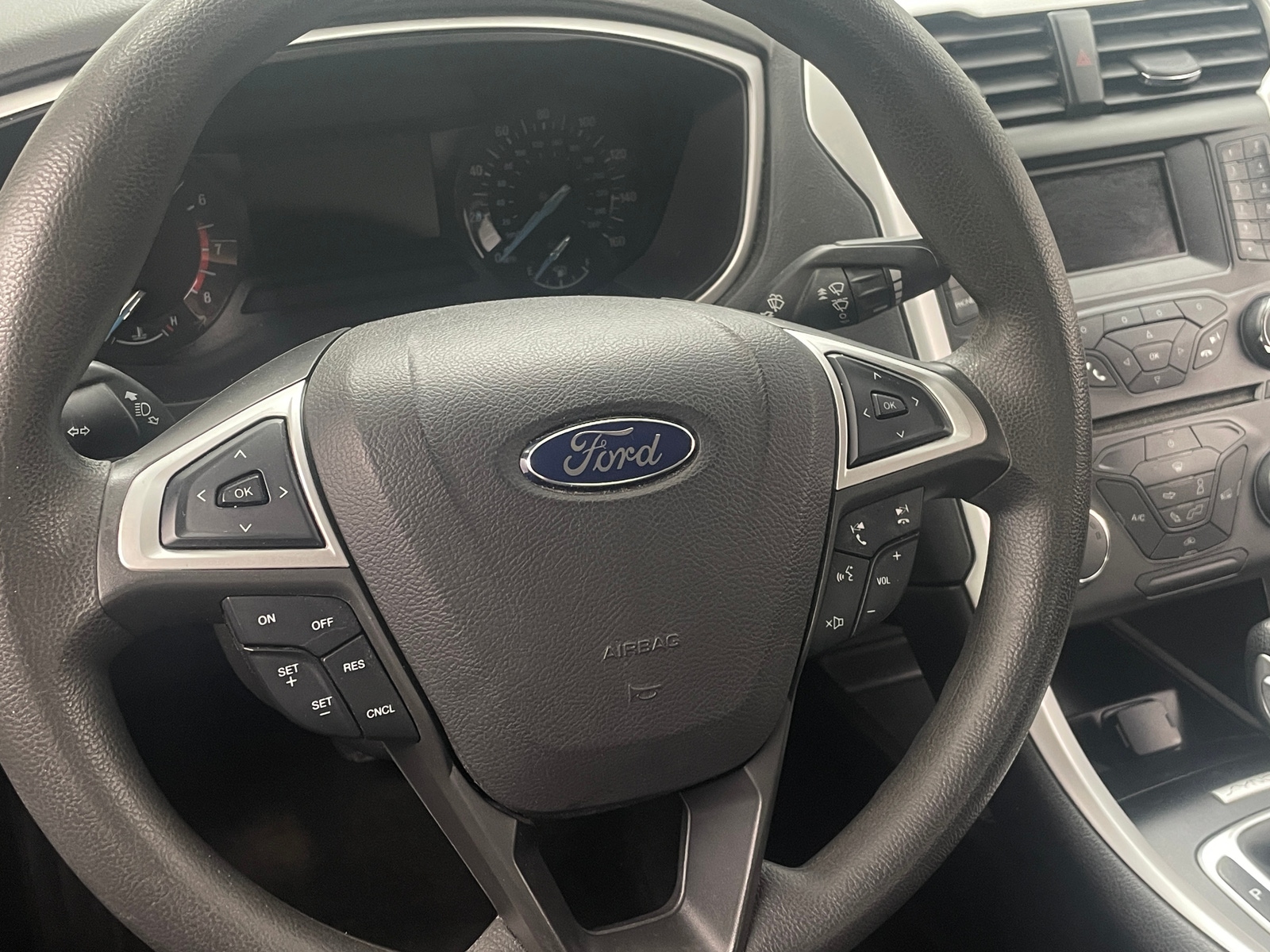 Thumbnail: 2015 Ford Fusion - 5
