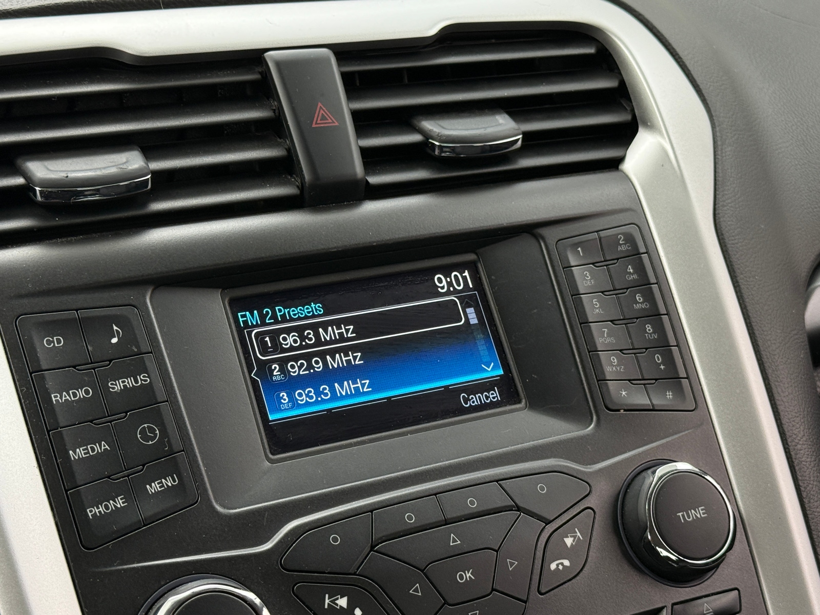 Thumbnail: 2015 Ford Fusion - 4