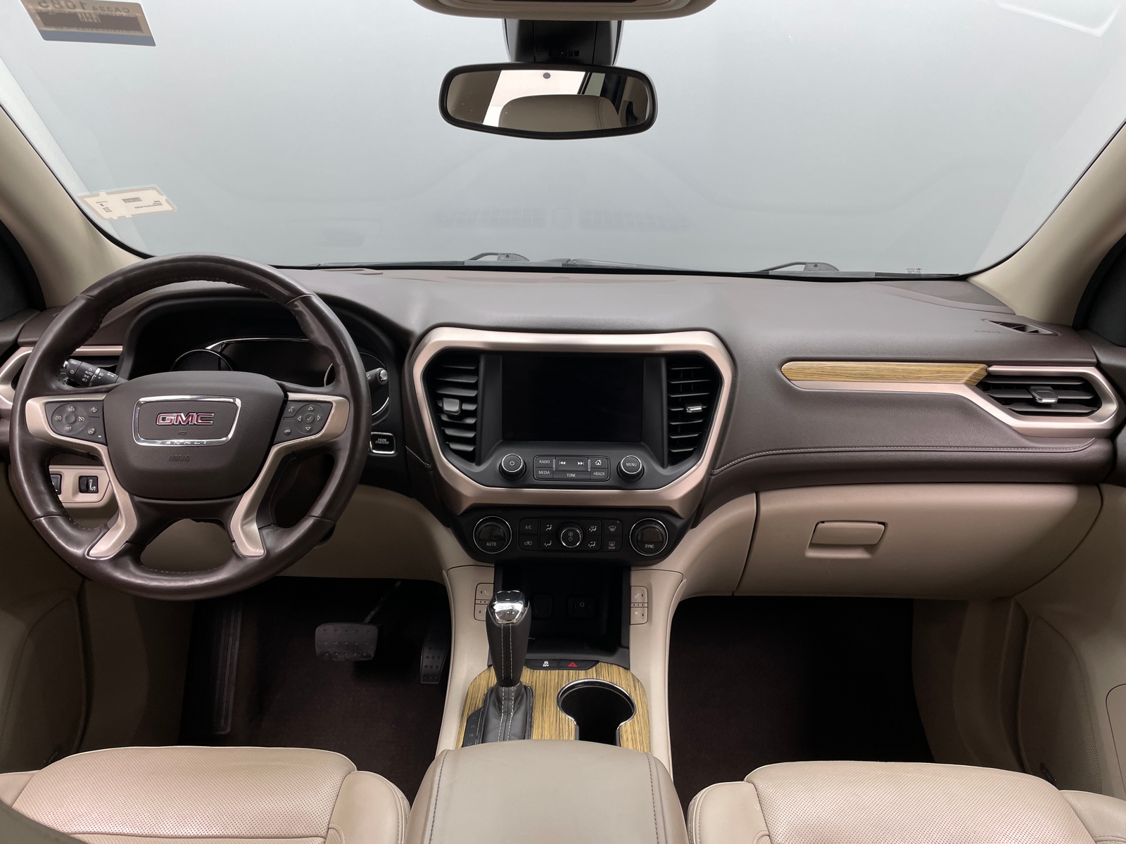 Thumbnail: 2018 GMC Acadia - 2