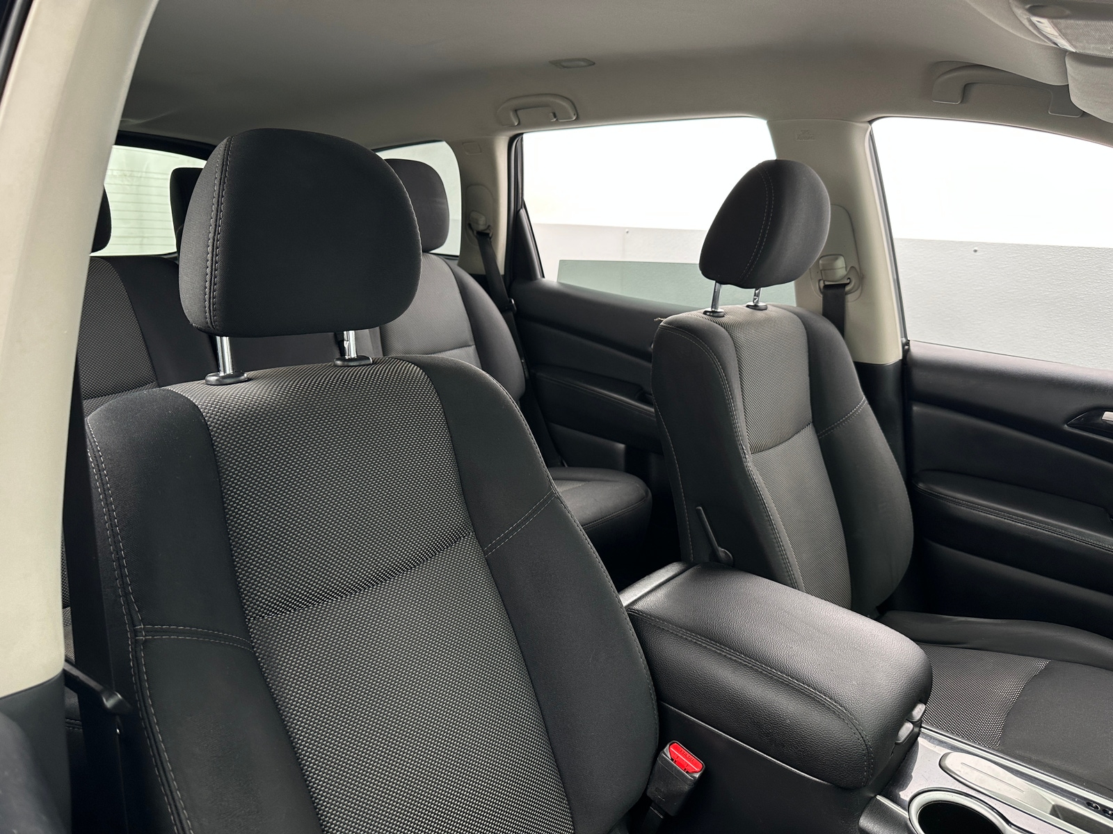 Thumbnail: 2019 Nissan Pathfinder - 2