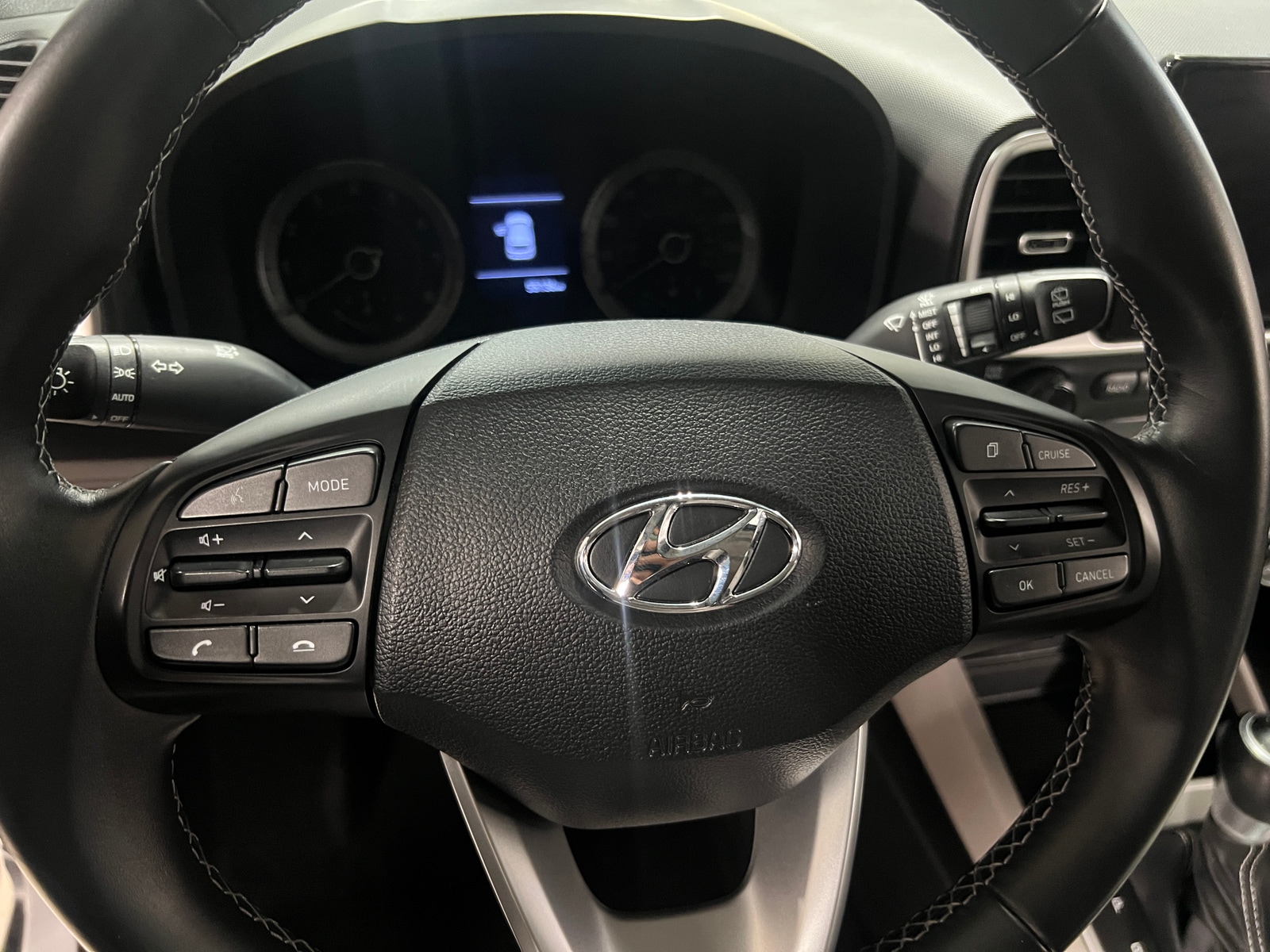 Thumbnail: 2021 Hyundai Venue - 5