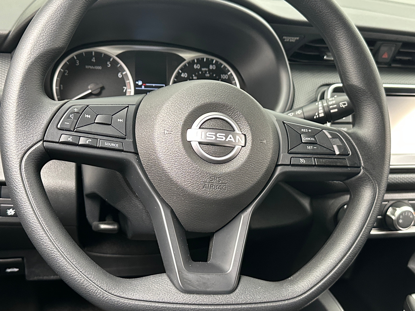 Thumbnail: 2024 Nissan Kicks - 5