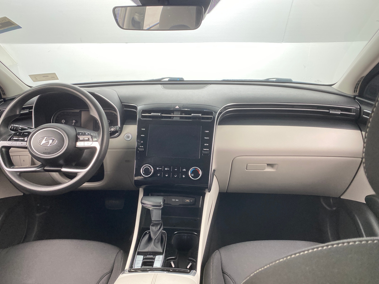 Thumbnail: 2022 Hyundai Tucson - 3