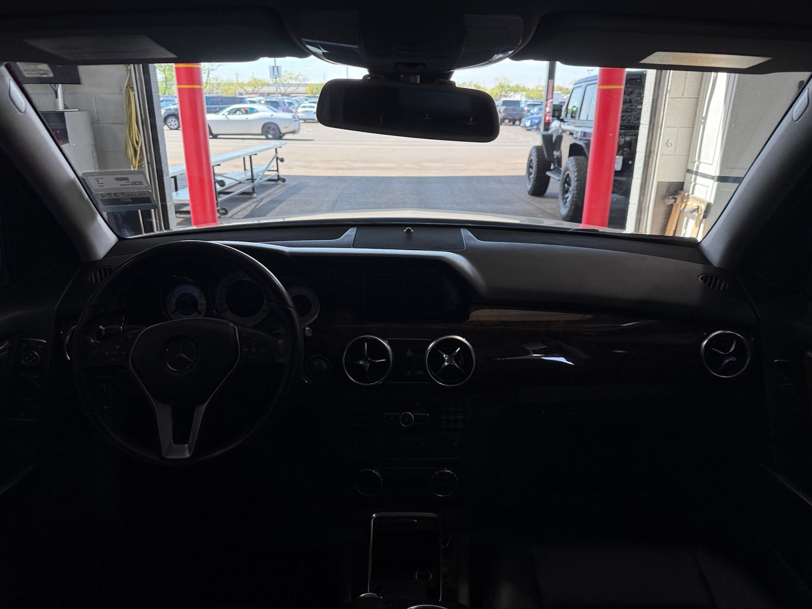 Thumbnail: 2015 Mercedes-Benz GLK - 2