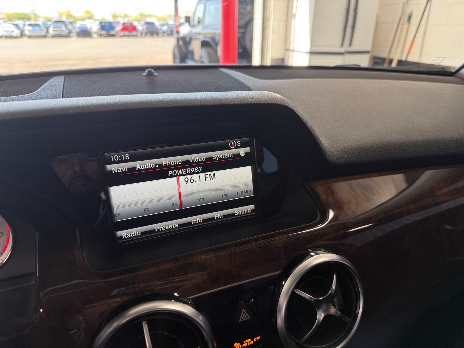 Thumbnail: 2015 Mercedes-Benz GLK - 3