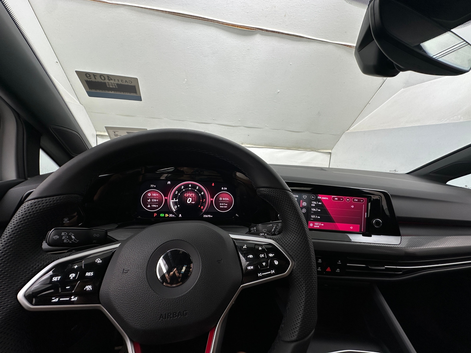 Thumbnail: 2022 Volkswagen Golf - 3