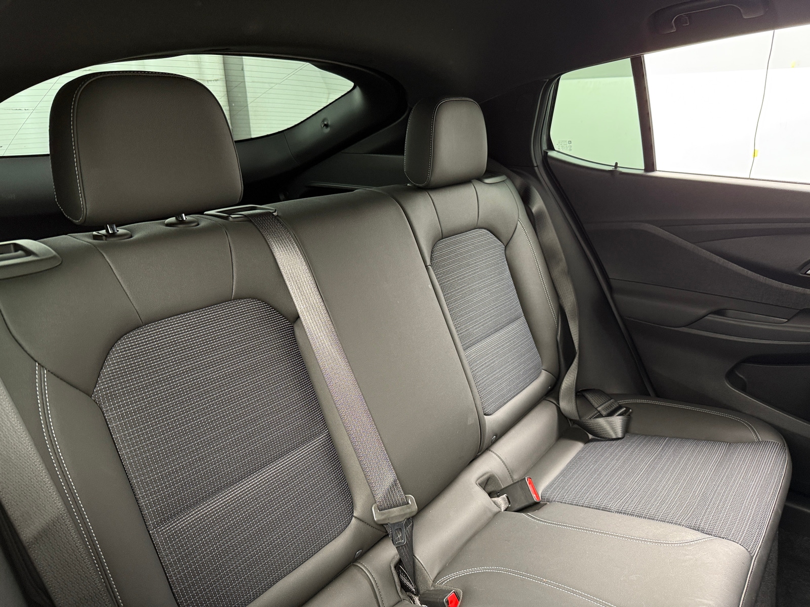 Thumbnail: 2024 Buick Envista - 5