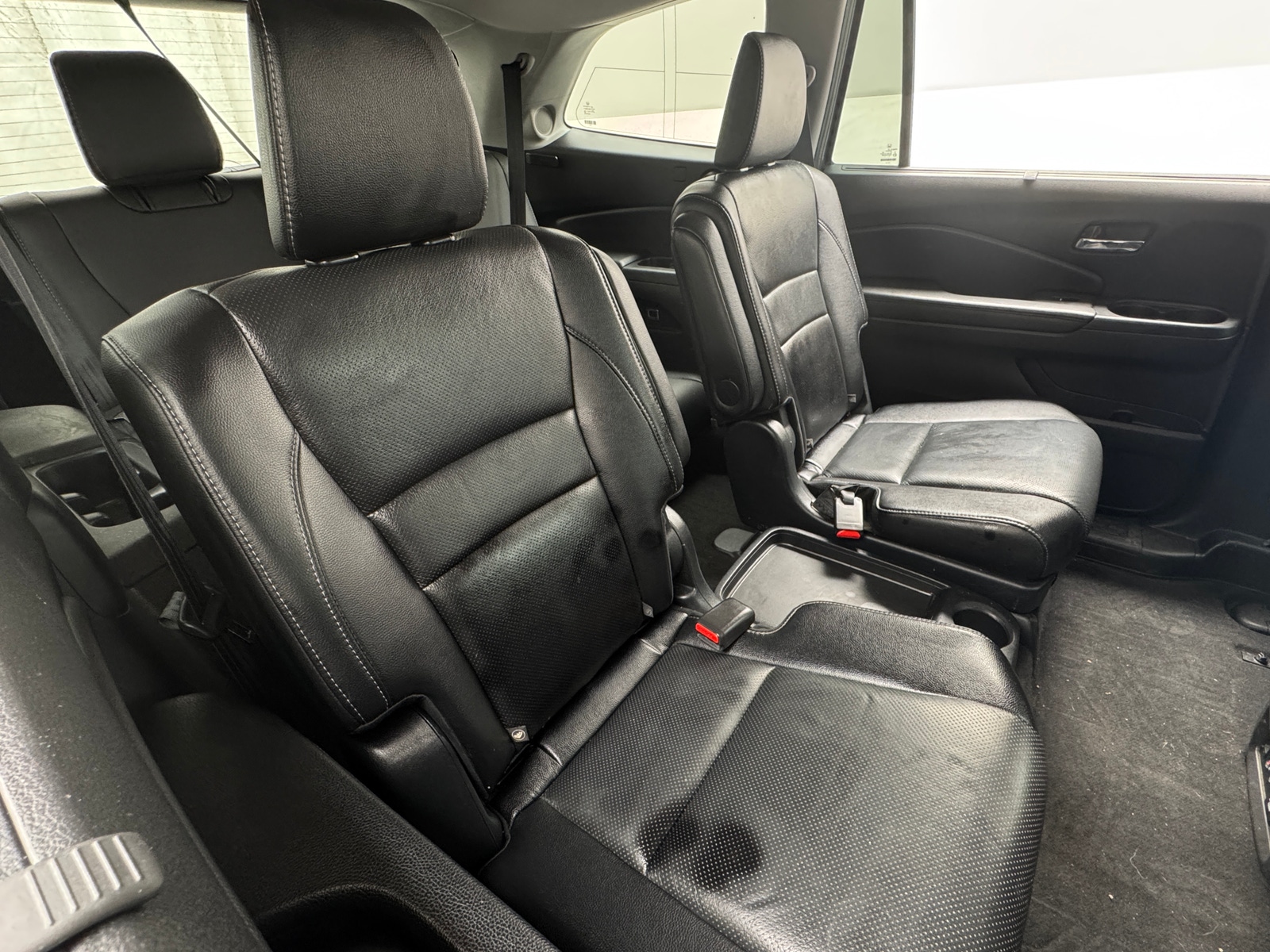 Thumbnail: 2017 Honda Pilot - 5