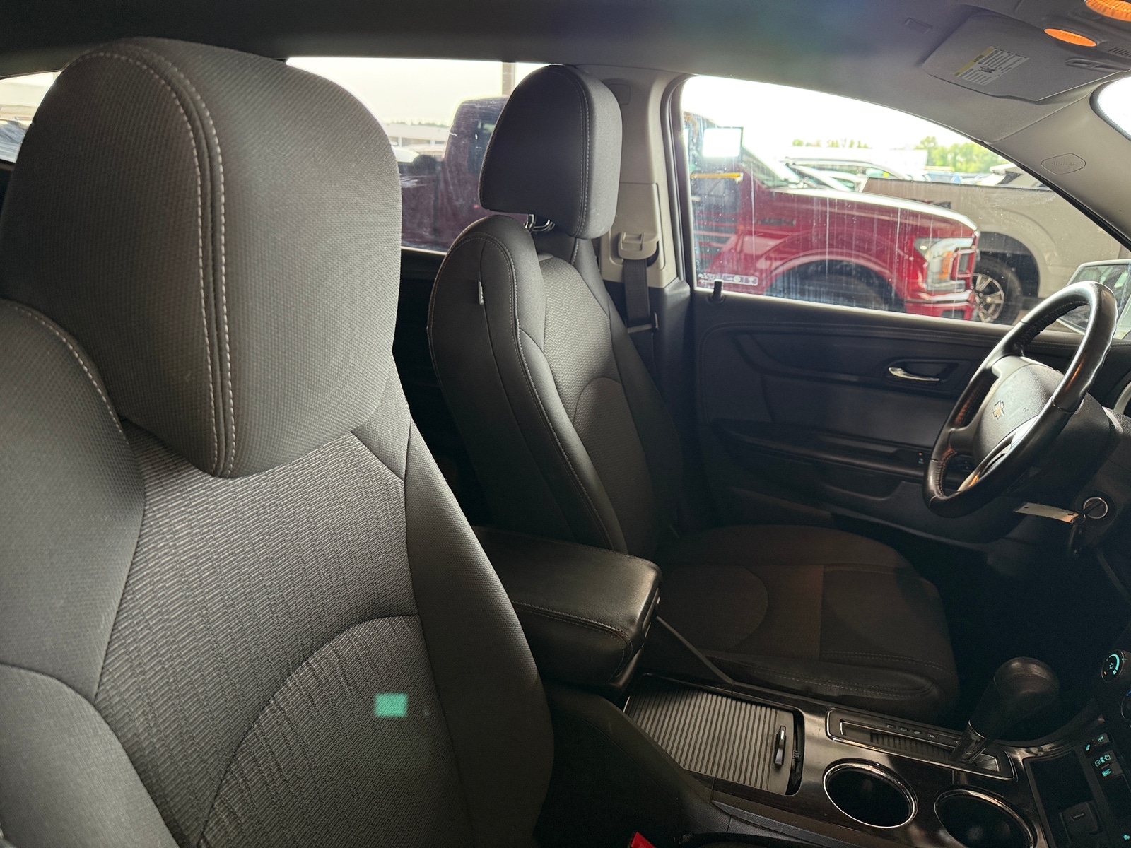Thumbnail: 2017 Chevrolet Traverse - 2