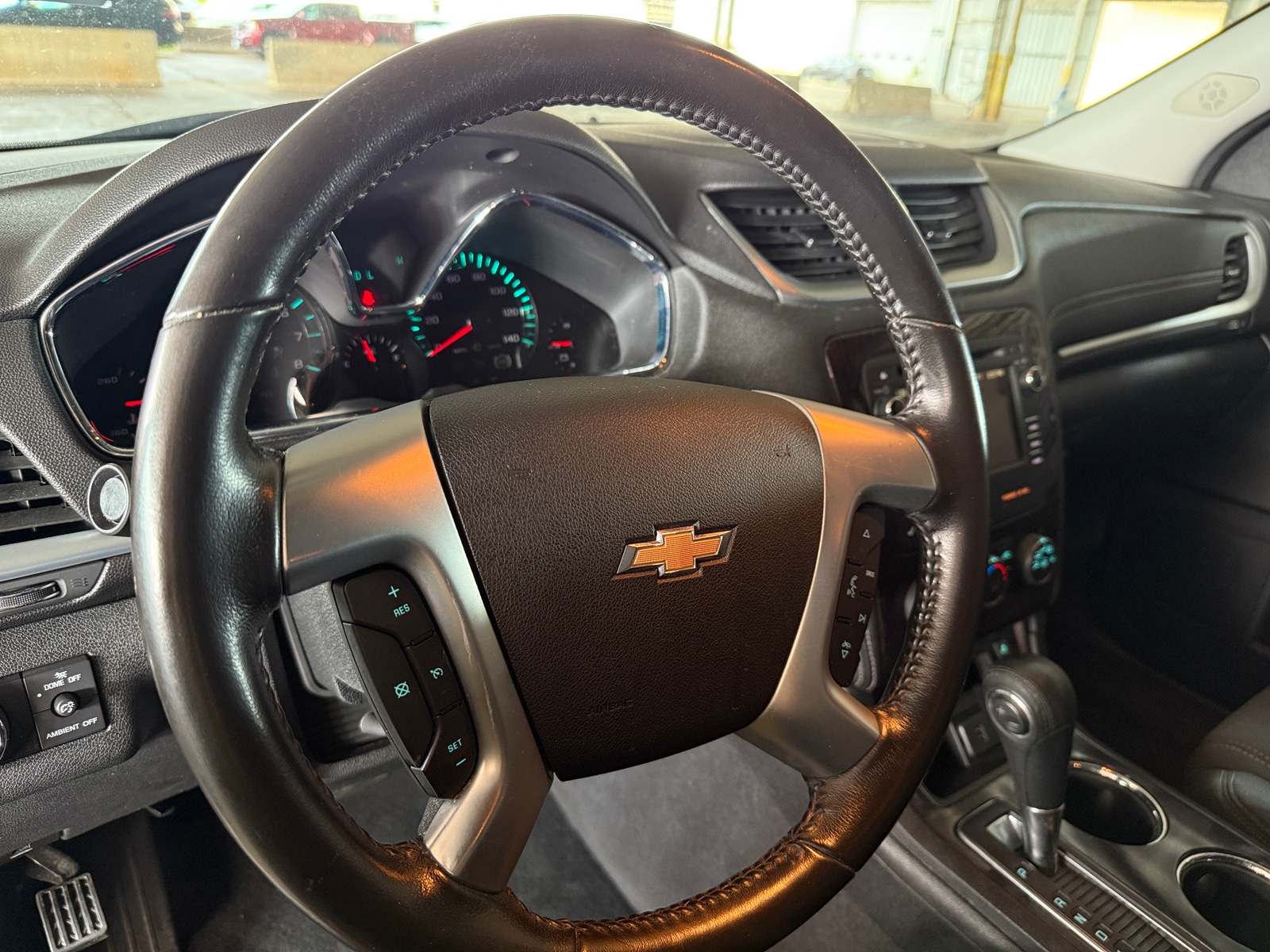 Thumbnail: 2017 Chevrolet Traverse - 5