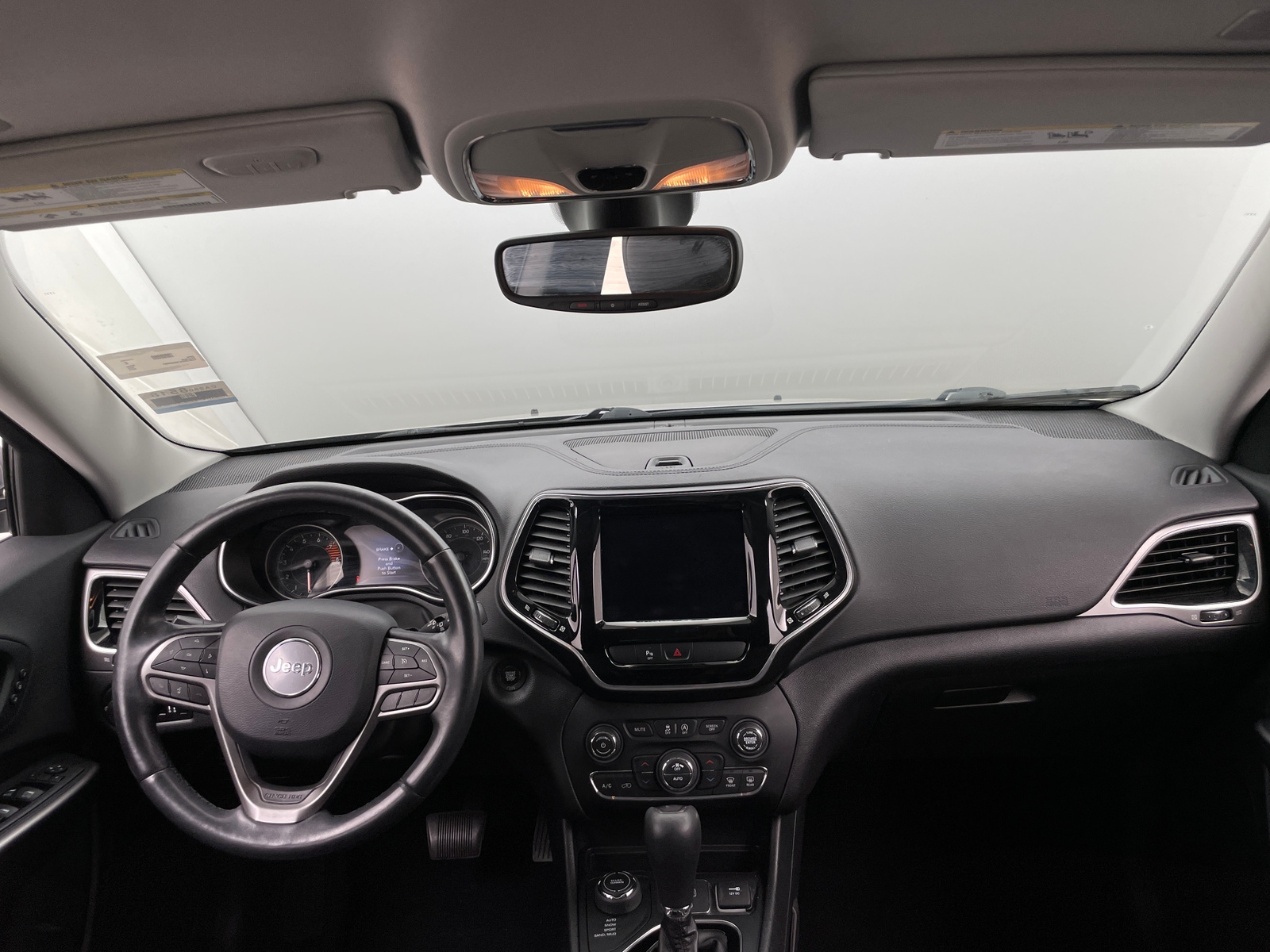Thumbnail: 2019 Jeep Cherokee - 2
