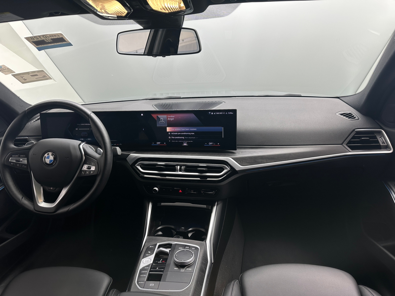 Thumbnail: 2024 BMW 3 Series - 2