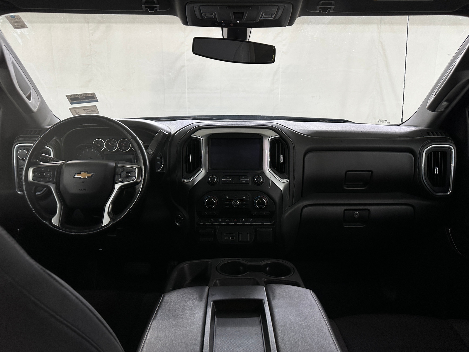 Thumbnail: 2020 Chevrolet Silverado 1500 - 3