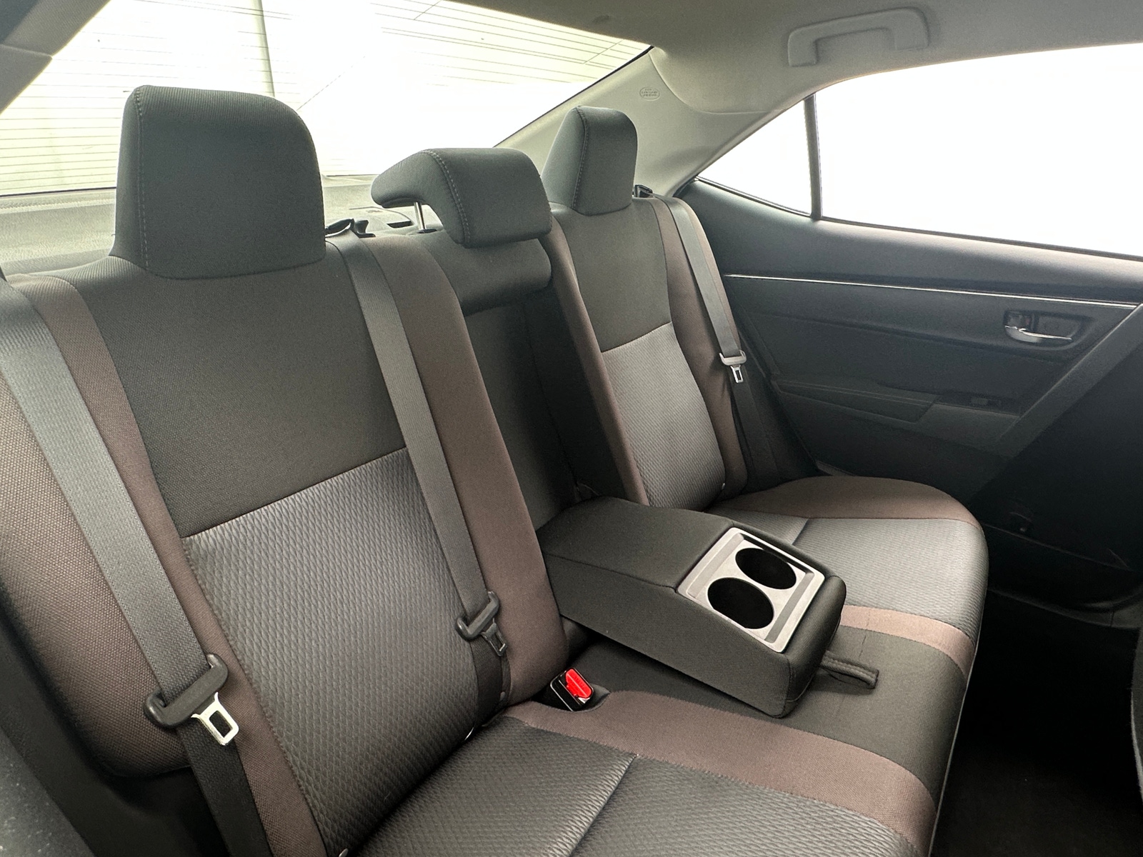 Thumbnail: 2018 Toyota Corolla - 6