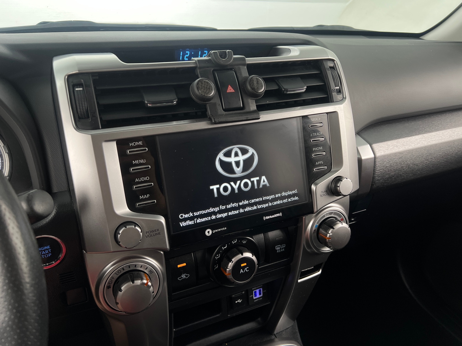Thumbnail: 2022 Toyota 4Runner - 3