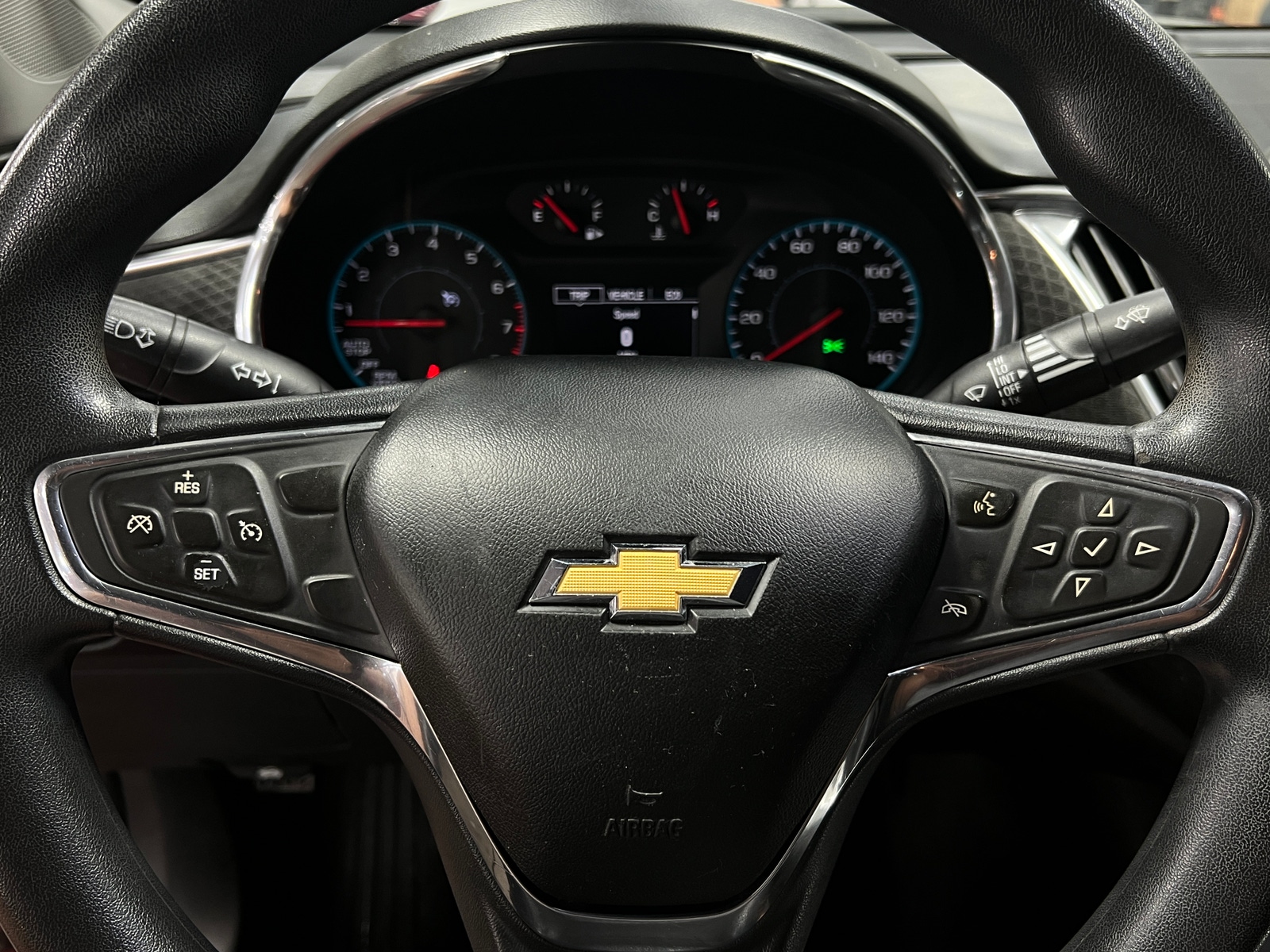 Thumbnail: 2016 Chevrolet Malibu - 5