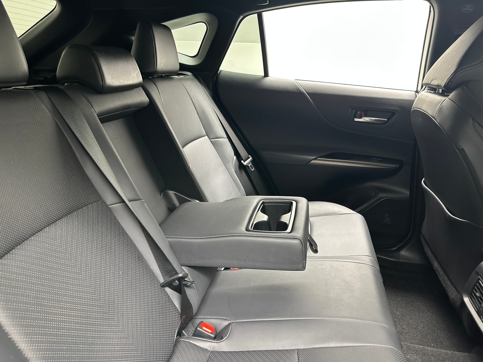 Thumbnail: 2021 Toyota Venza - 5