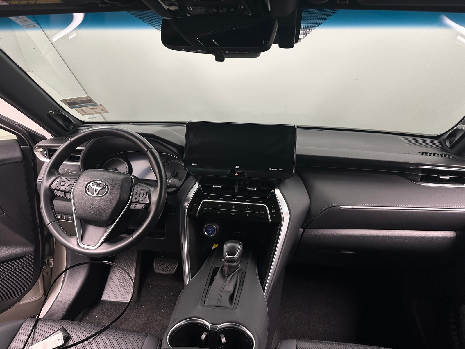 Thumbnail: 2021 Toyota Venza - 2