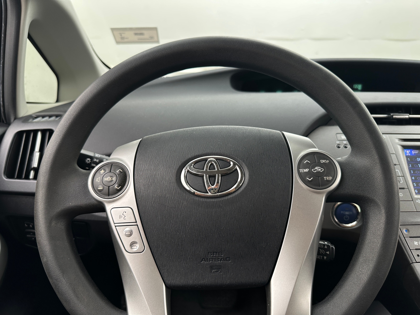 Thumbnail: 2012 Toyota Prius - 5