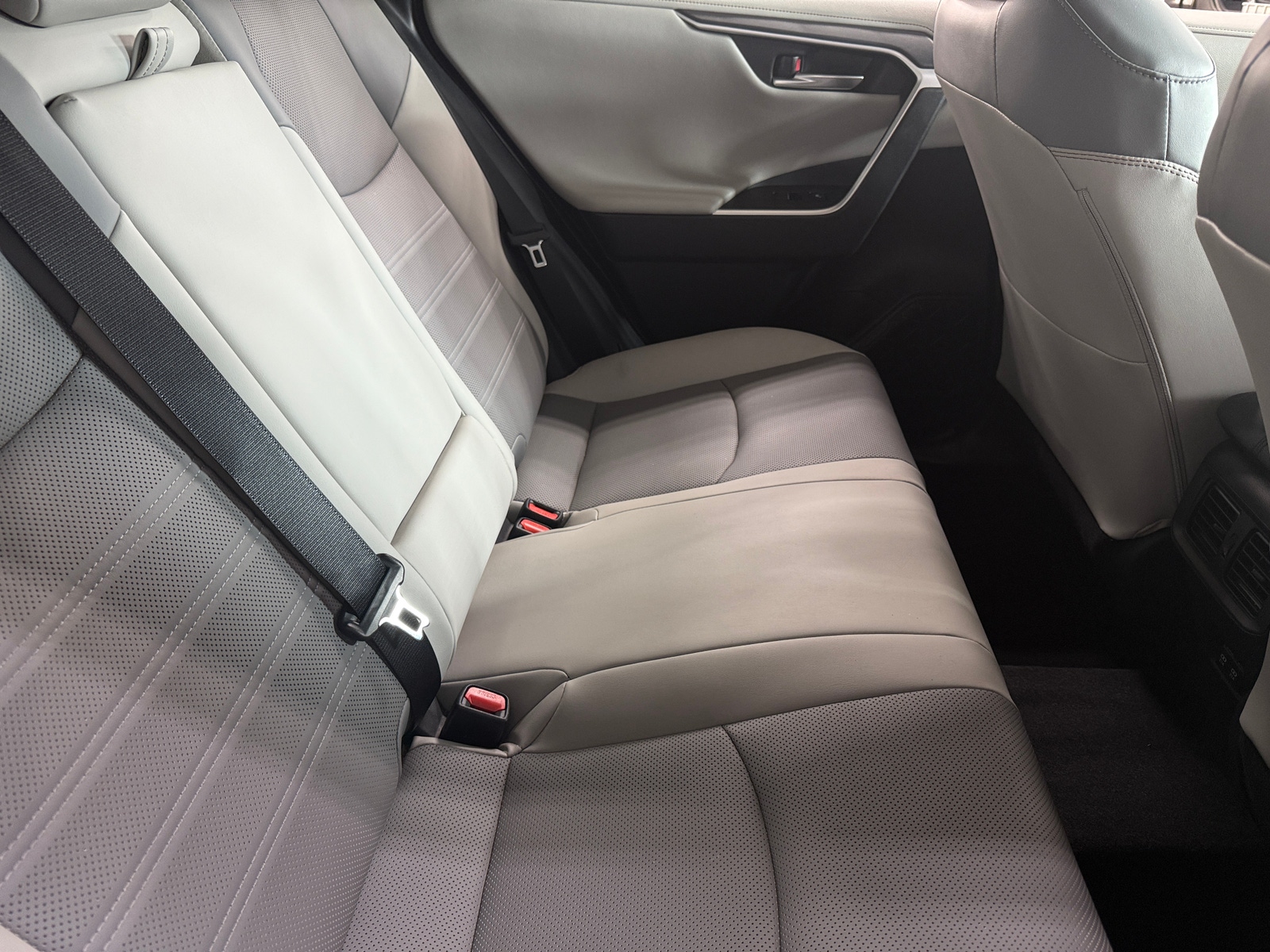 Thumbnail: 2019 Toyota RAV4 - 5