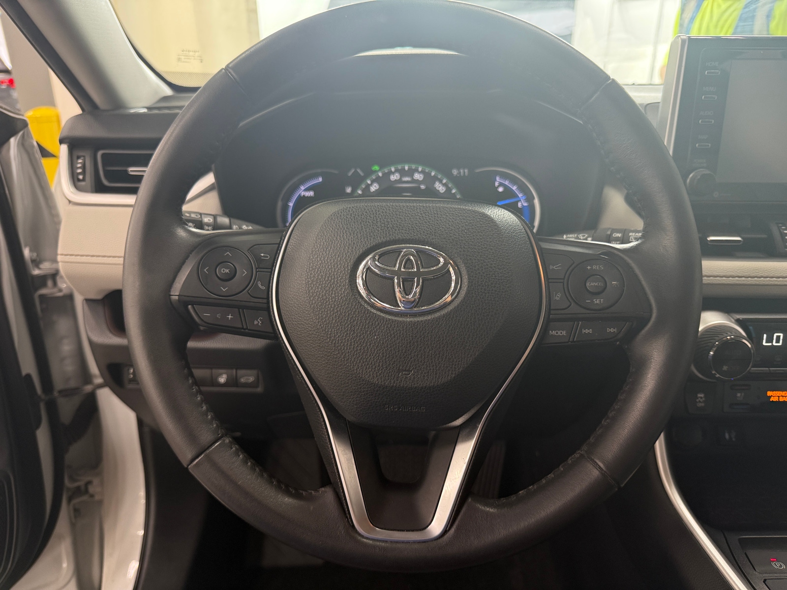 Thumbnail: 2019 Toyota RAV4 - 4