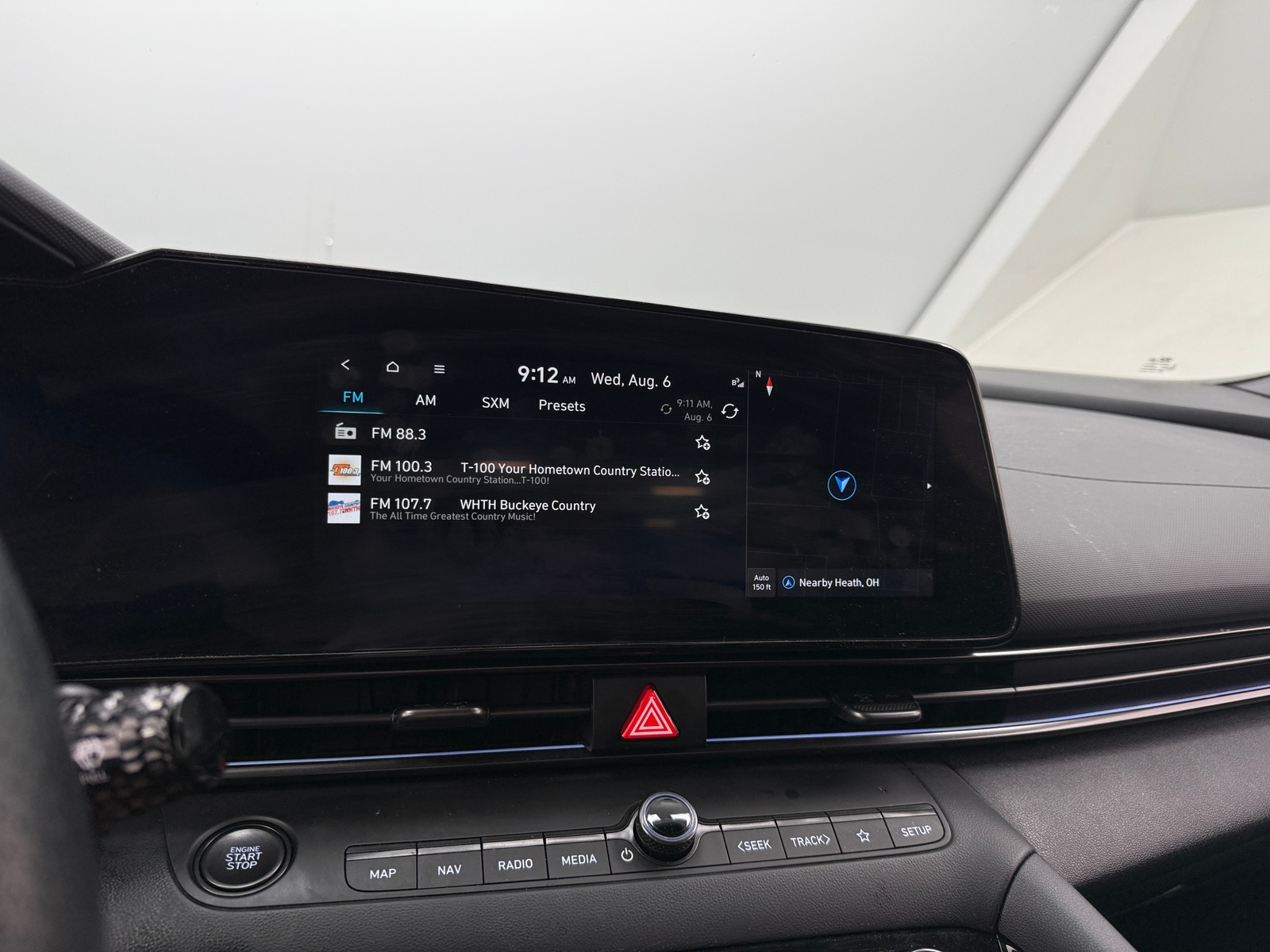 Thumbnail: 2023 Hyundai Elantra - 3