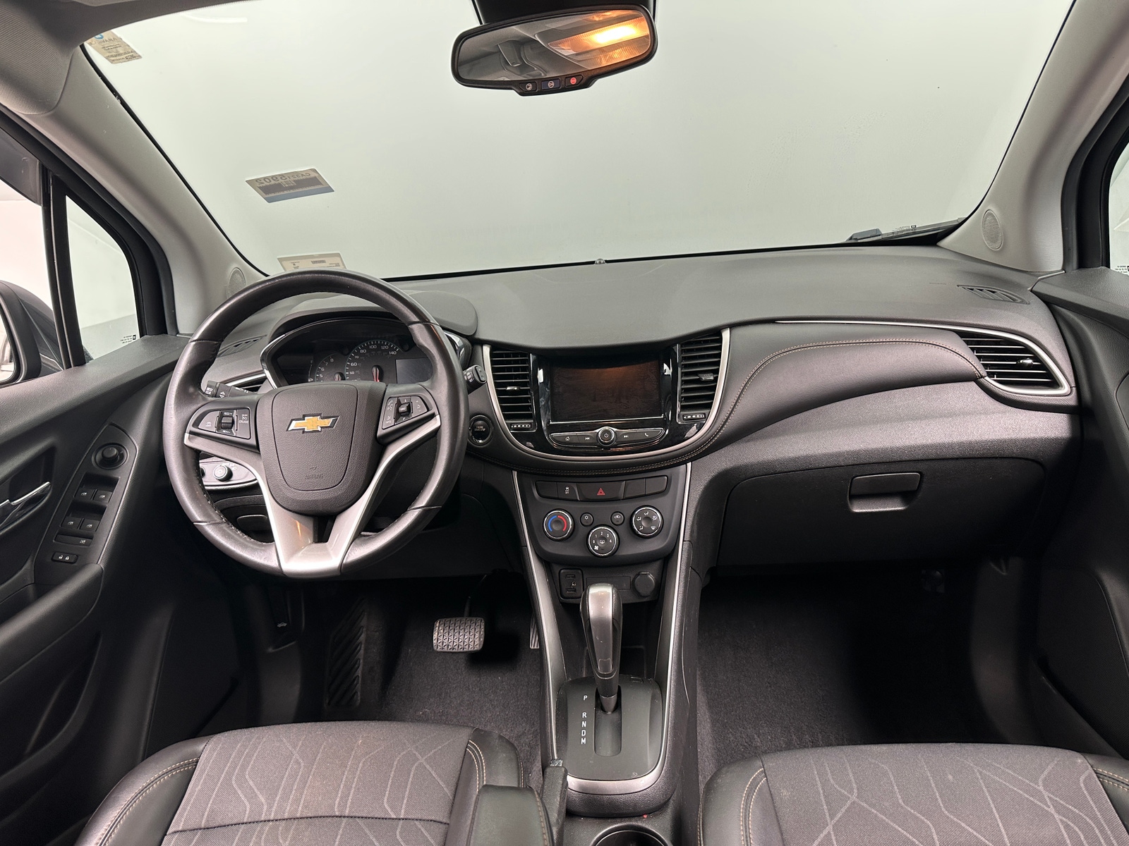Thumbnail: 2020 Chevrolet Trax - 3