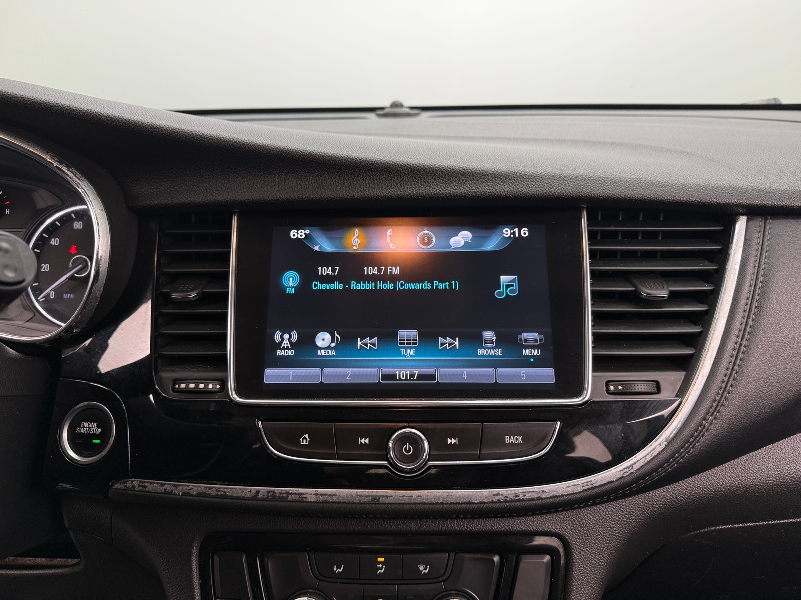 Thumbnail: 2018 Buick Encore - 4