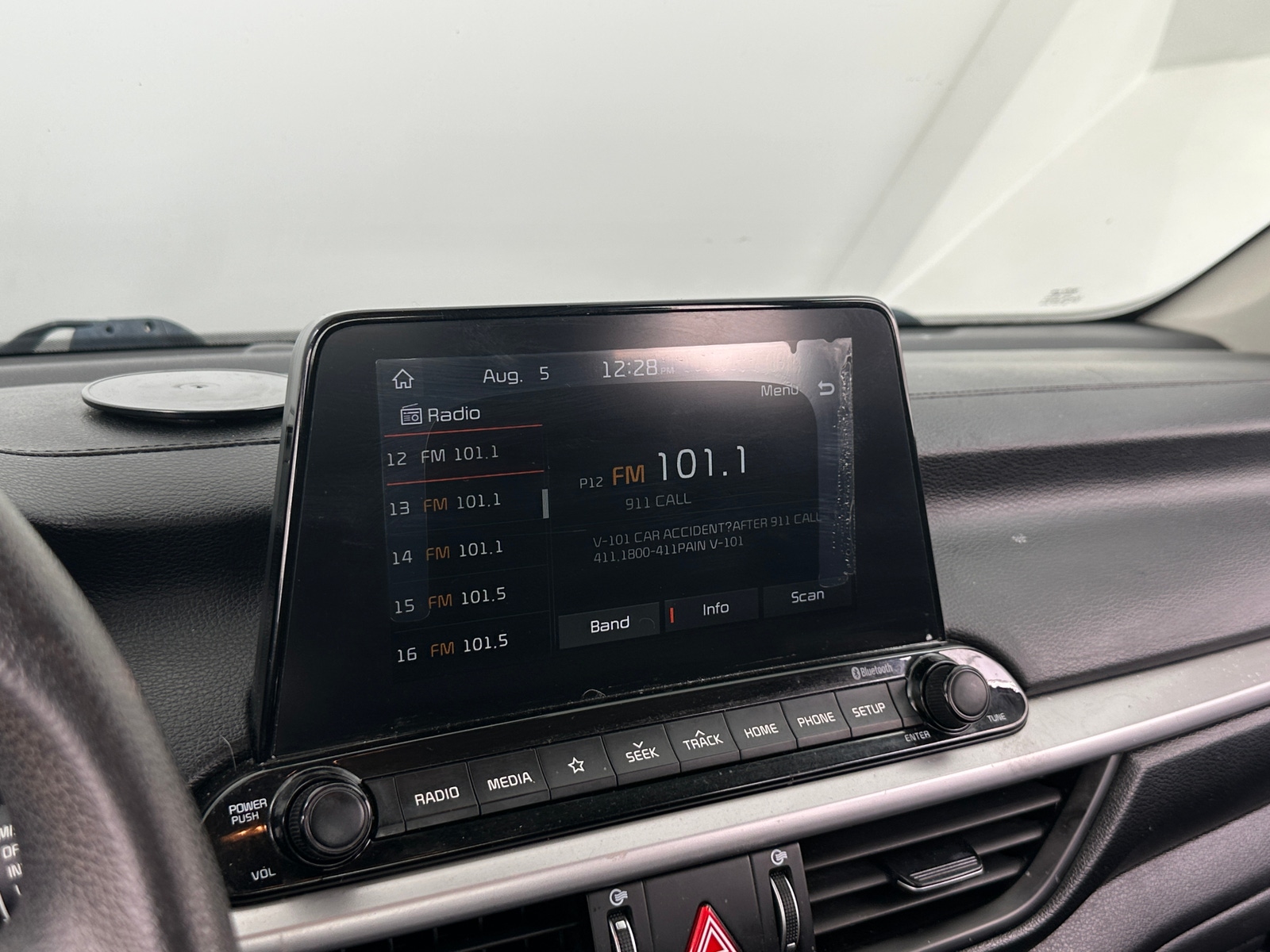Thumbnail: 2020 Kia Forte - 4