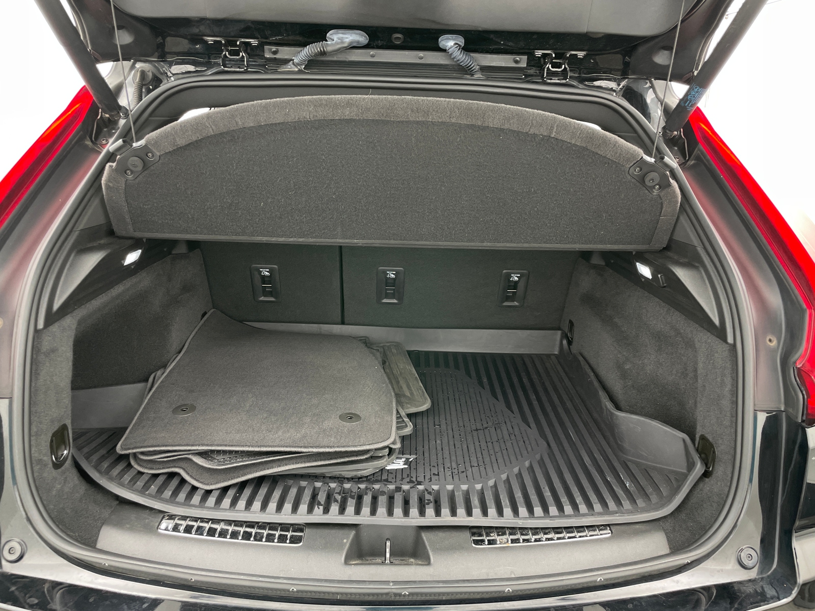 Thumbnail: 2019 Cadillac XT4 - 6