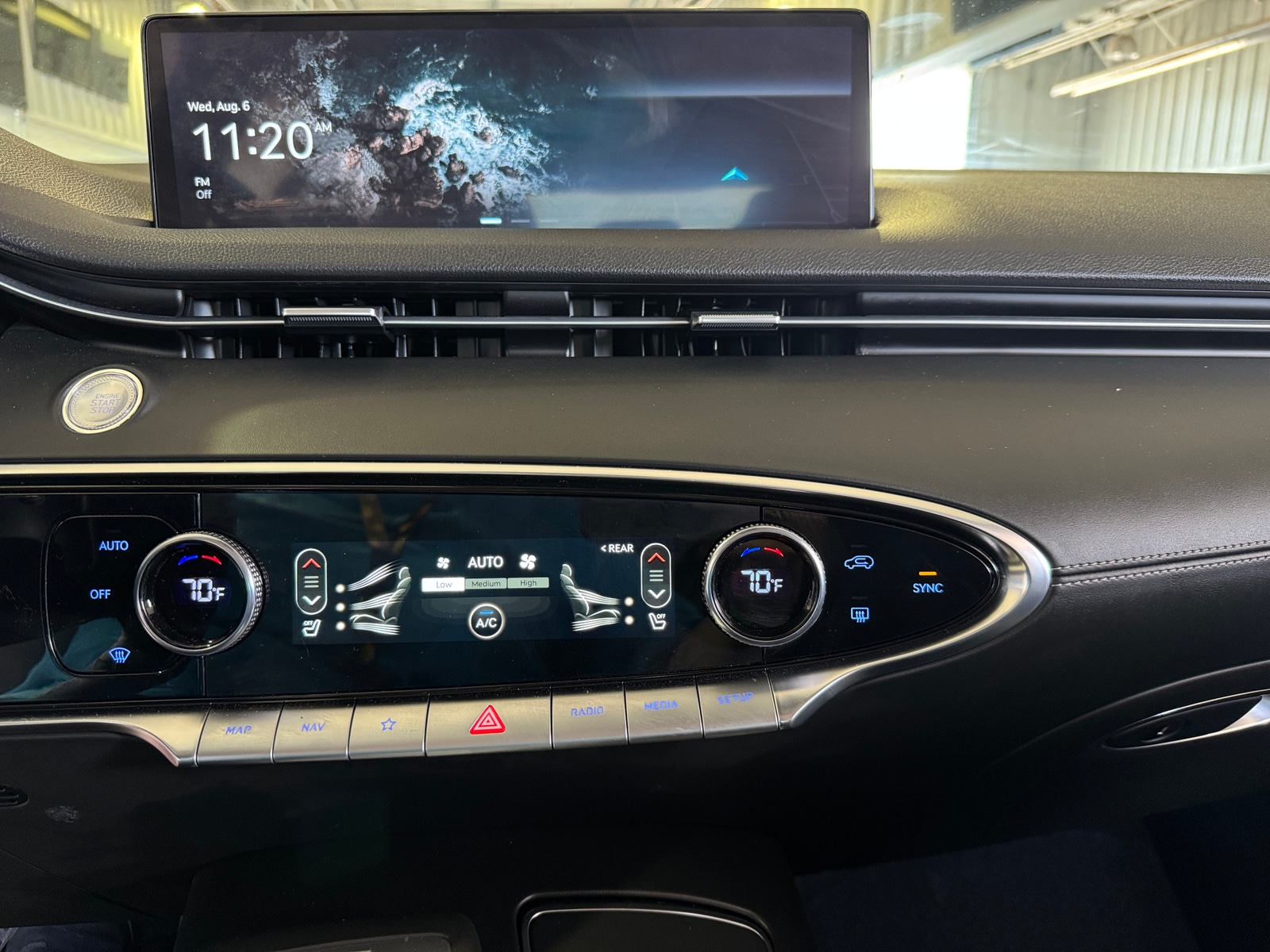 Thumbnail: 2025 Genesis GV70 - 3