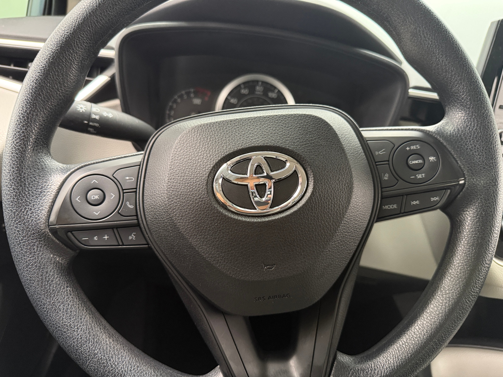 Thumbnail: 2022 Toyota Corolla - 5