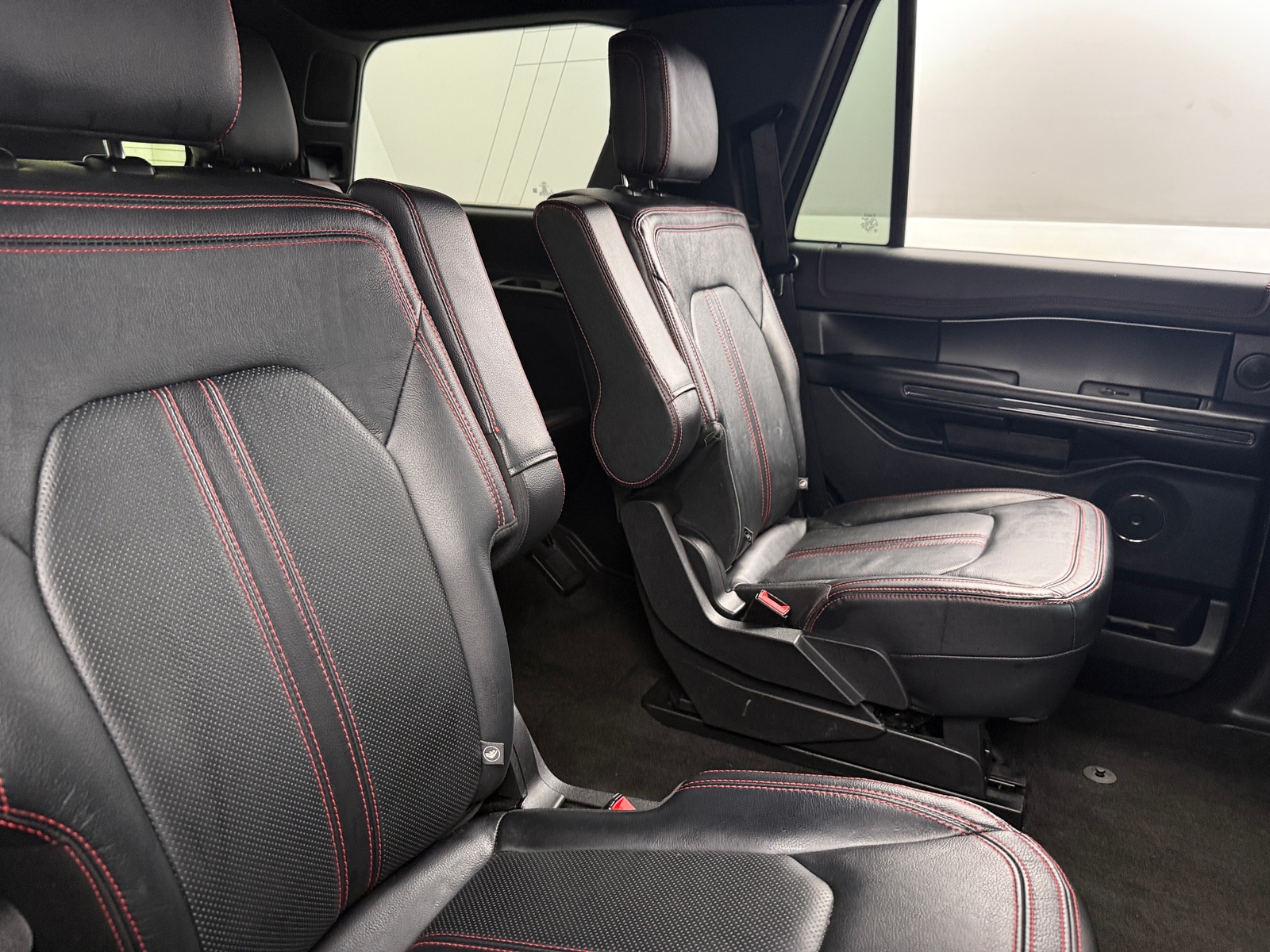 Thumbnail: 2019 Ford Expedition - 5