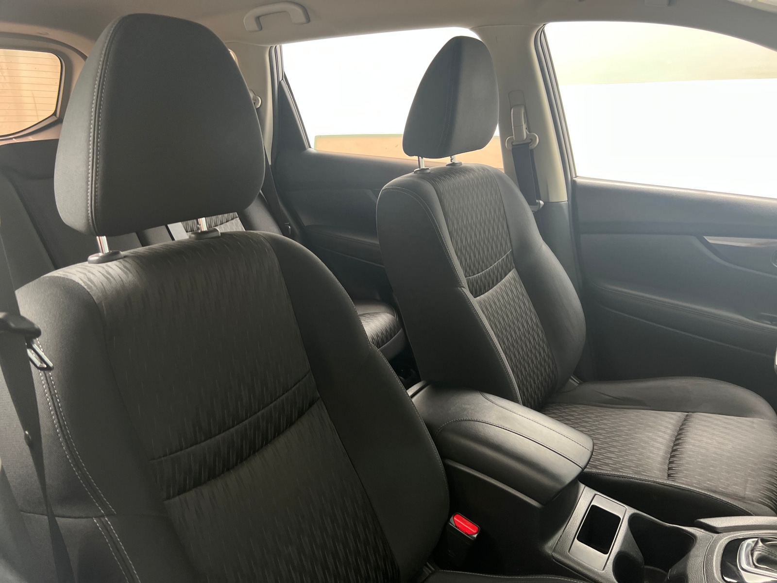 Thumbnail: 2017 Nissan Rogue - 2