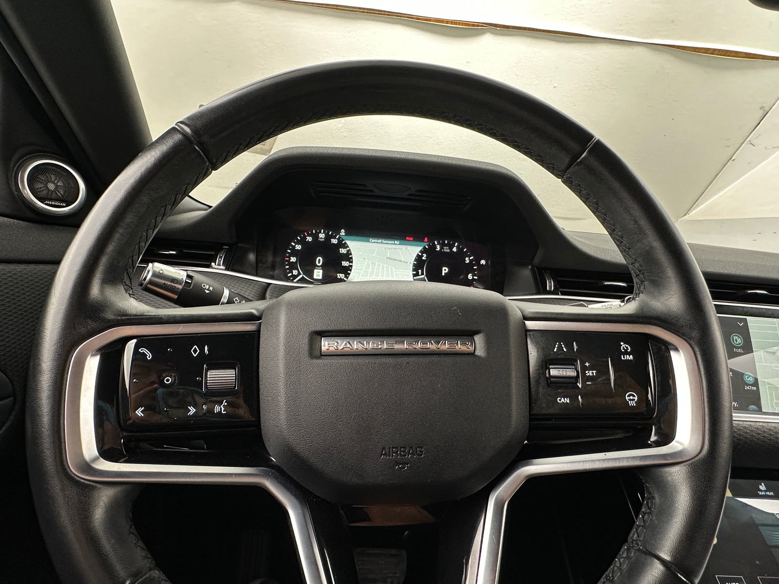 Thumbnail: 2021 Land Rover Range Rover Evoque - 4