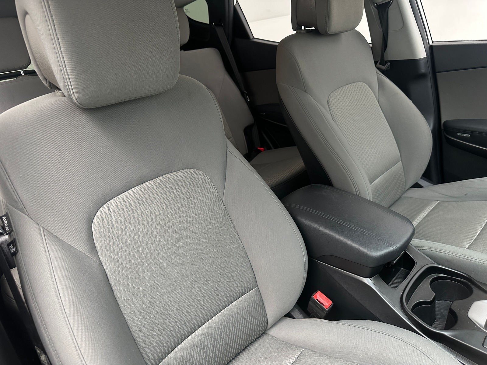 Thumbnail: 2018 Hyundai Santa Fe - 2