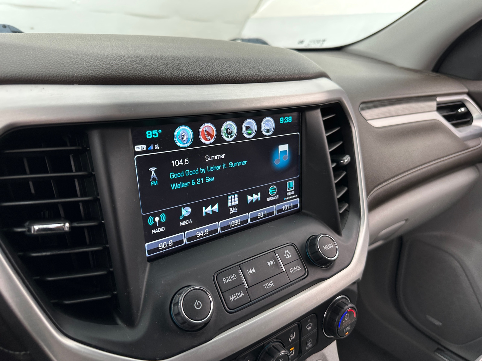 Thumbnail: 2019 GMC Acadia - 3